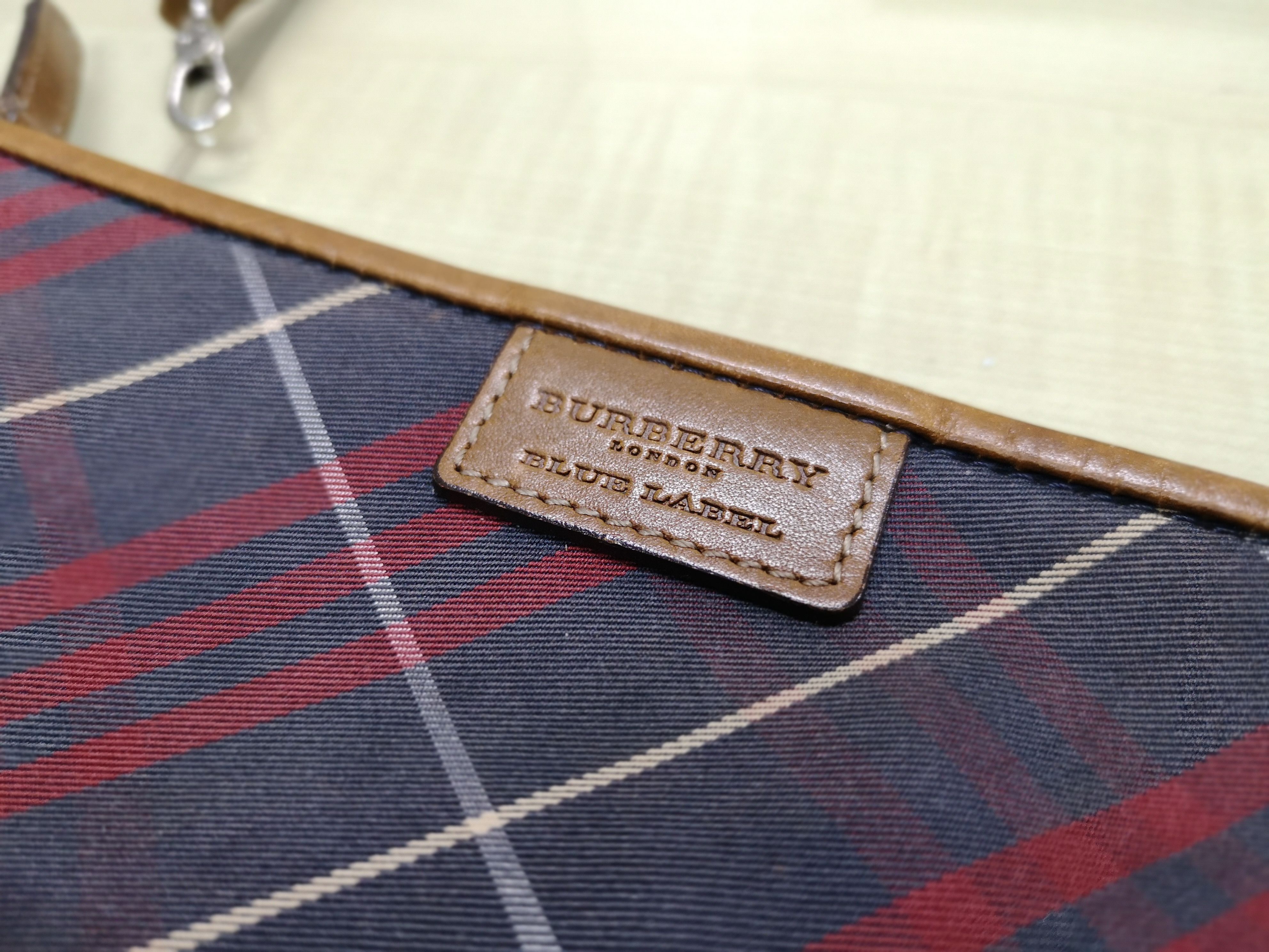 Burberry × Edition Japan × Vintage BURBERRY 2 WAY PURSE SLING /WRISTLET Size ONE SIZE - 3 Thumbnail
