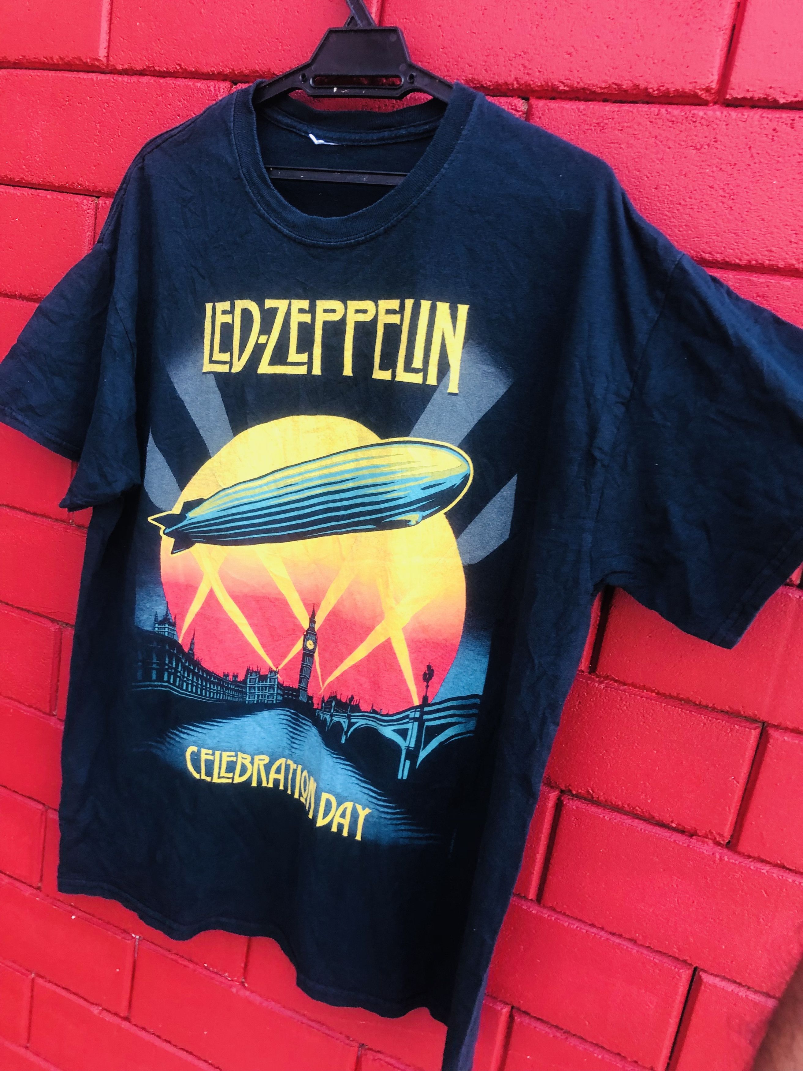 Band Tees × Vintage Vintage Led Zeppelin Band Music Fashion Style Size US L / EU 52-54 / 3 - 5 Thumbnail