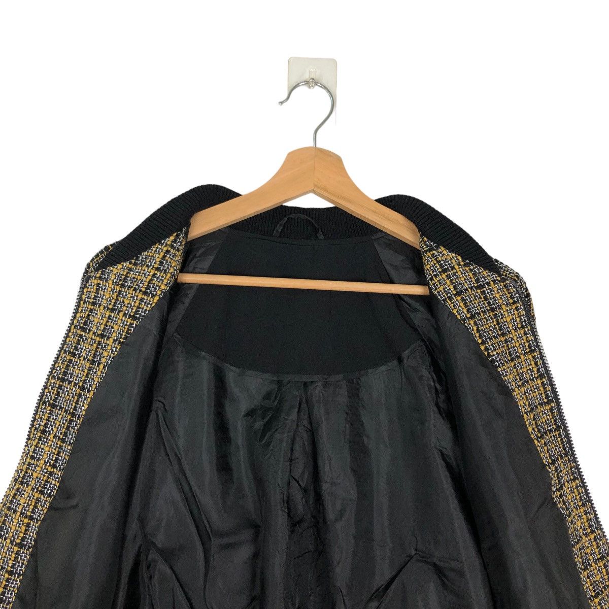 Japanese Brand VINTAGE BOMBER JACKET TWEED DESIGN GU JAPAN ISSEY MIYAKE Size US M / EU 48-50 / 2 - 11 Thumbnail