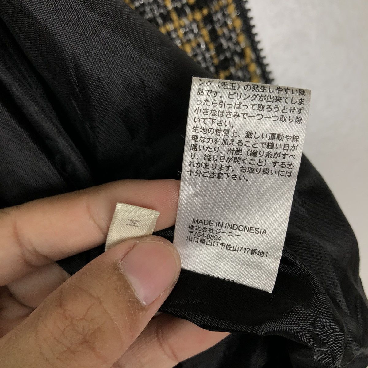 Japanese Brand VINTAGE BOMBER JACKET TWEED DESIGN GU JAPAN ISSEY MIYAKE Size US M / EU 48-50 / 2 - 14 Thumbnail