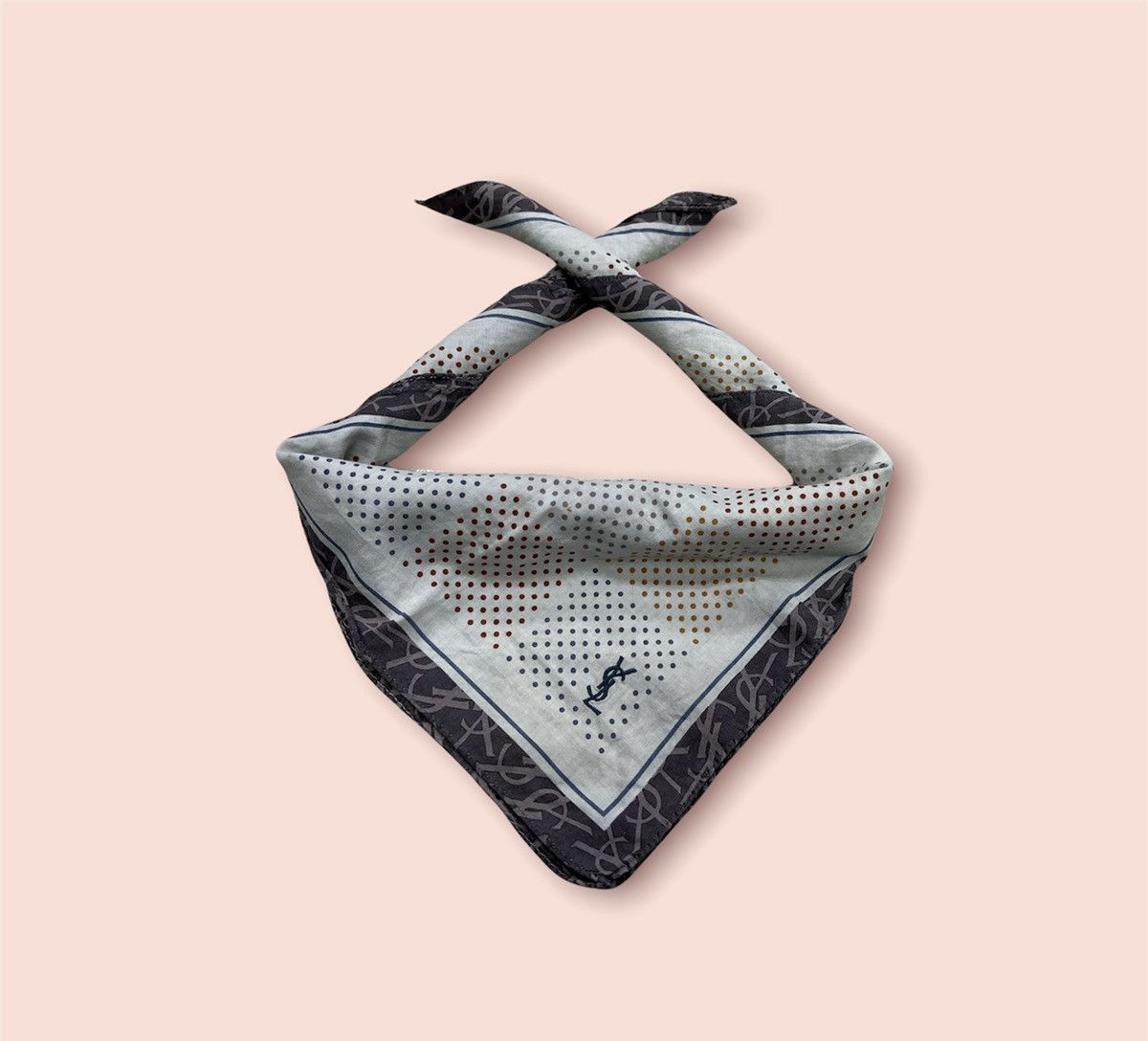 Vintage × Yves Saint Laurent VTG YSL HANDKERCHIEF/POCKETSQUARE/BANDANA Size ONE SIZE - 1 Thumbnail