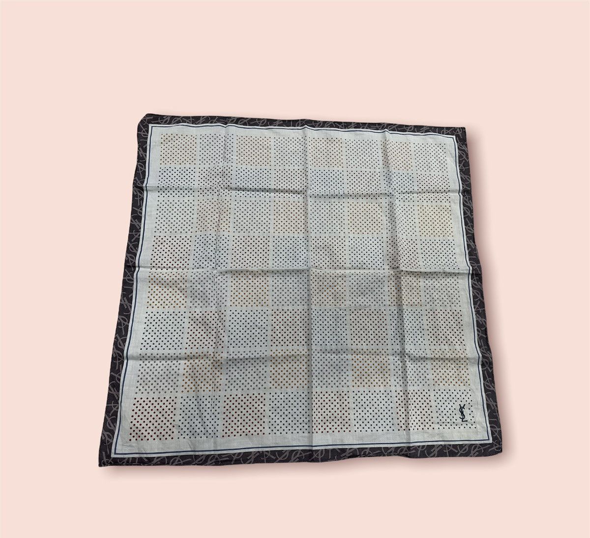Vintage × Yves Saint Laurent VTG YSL HANDKERCHIEF/POCKETSQUARE/BANDANA Size ONE SIZE - 8 Thumbnail