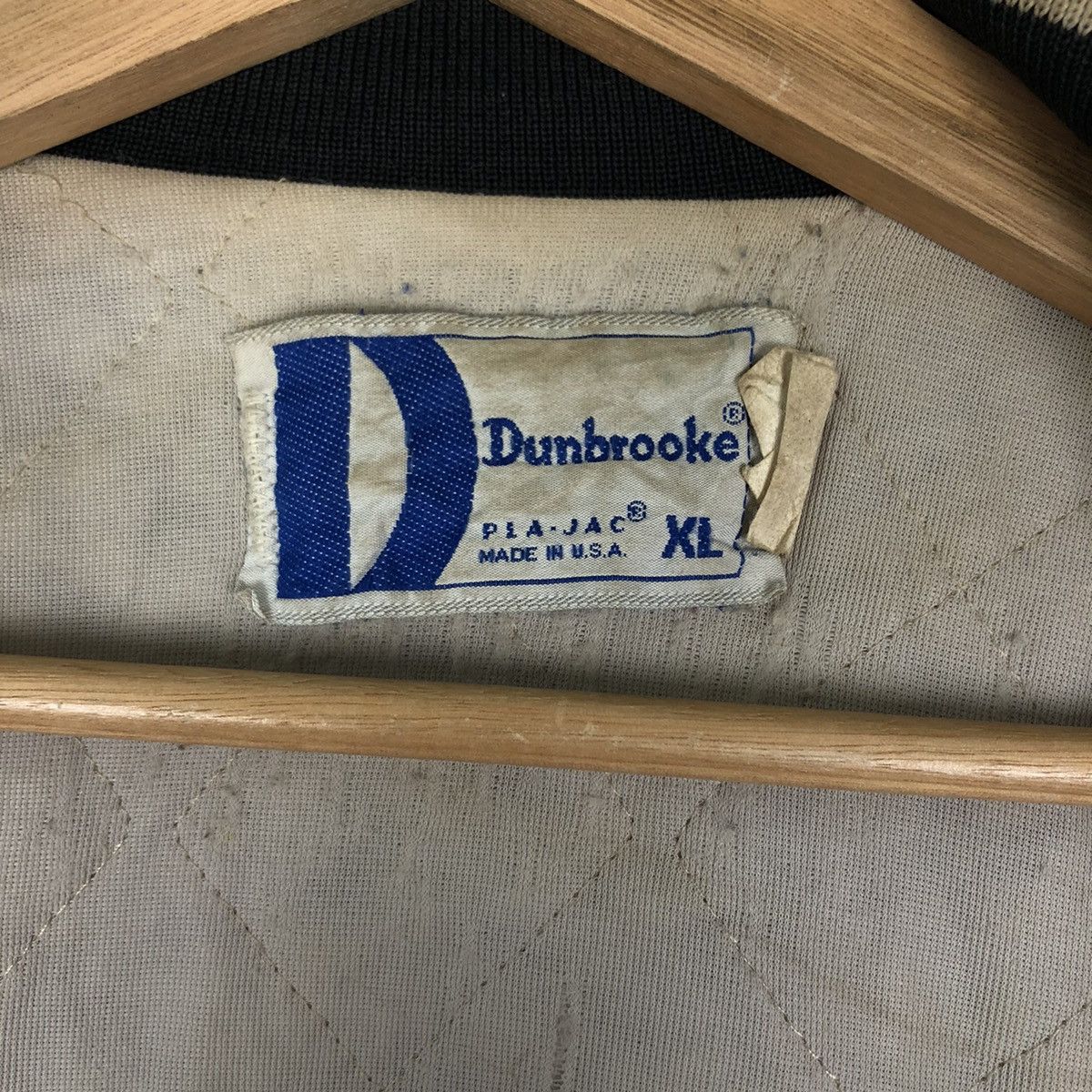 Japanese Brand VINTAGE SATIN BOMBER JACKET DUNBROOKE USA MADE Size US XL / EU 56 / 4 - 13 Thumbnail