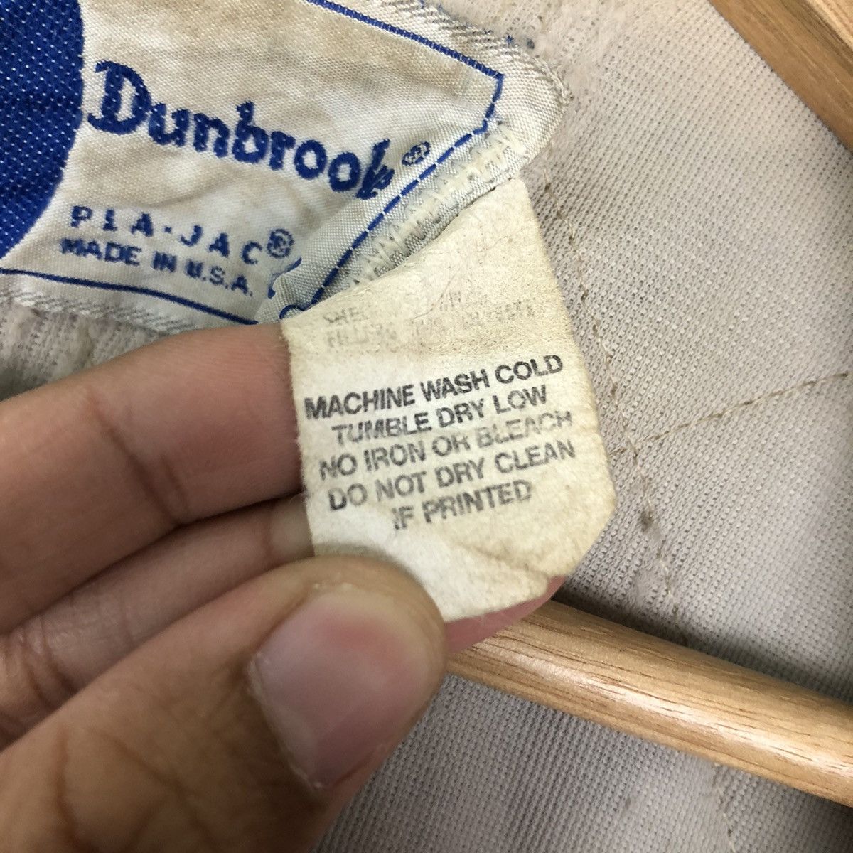 Japanese Brand VINTAGE SATIN BOMBER JACKET DUNBROOKE USA MADE Size US XL / EU 56 / 4 - 14 Thumbnail