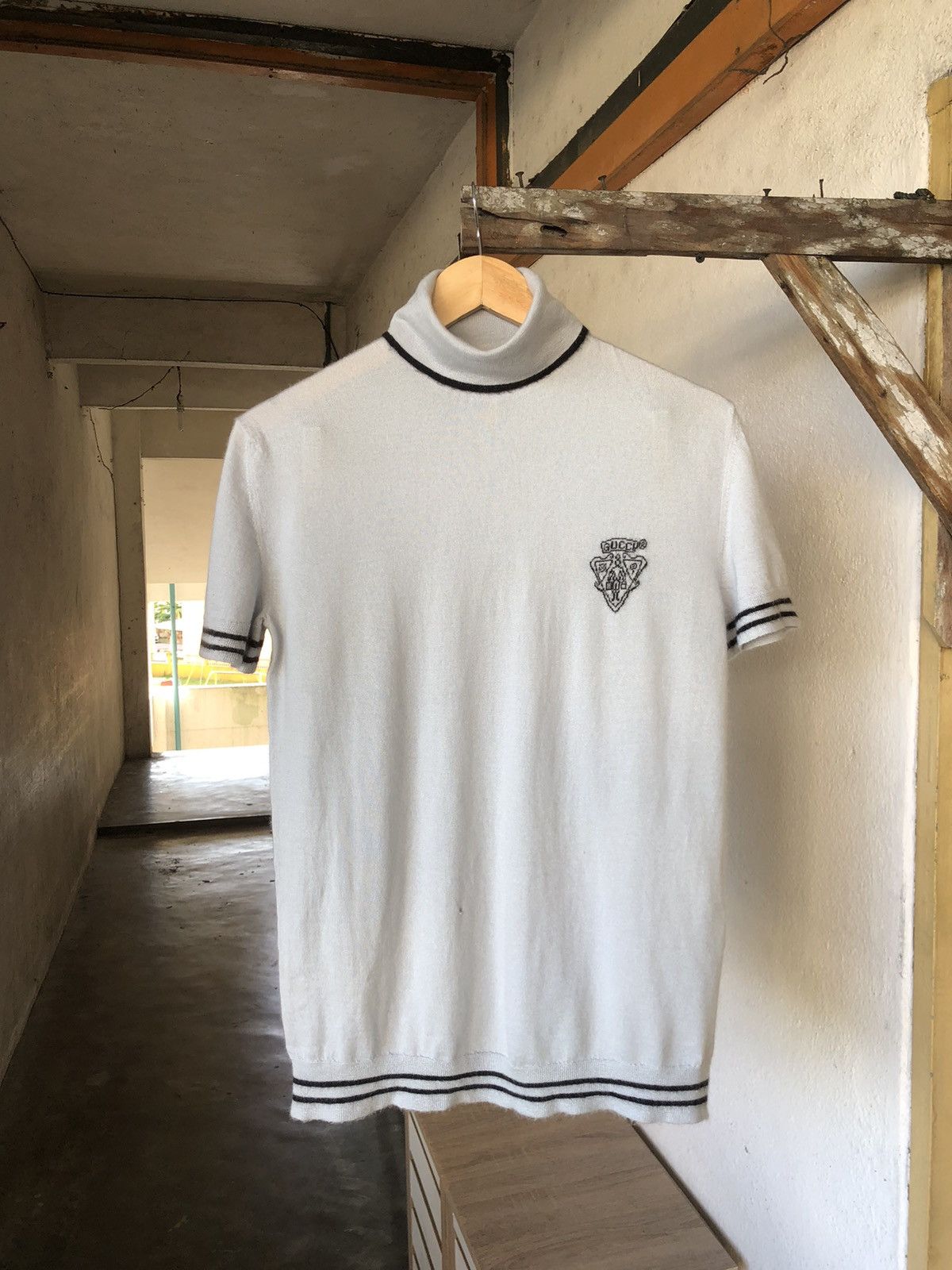 Gucci Vintage Gucci Baby Blue Small Logo Knit Turtle Neck Size XL / US 12-14 / IT 48-50 - 3 Thumbnail