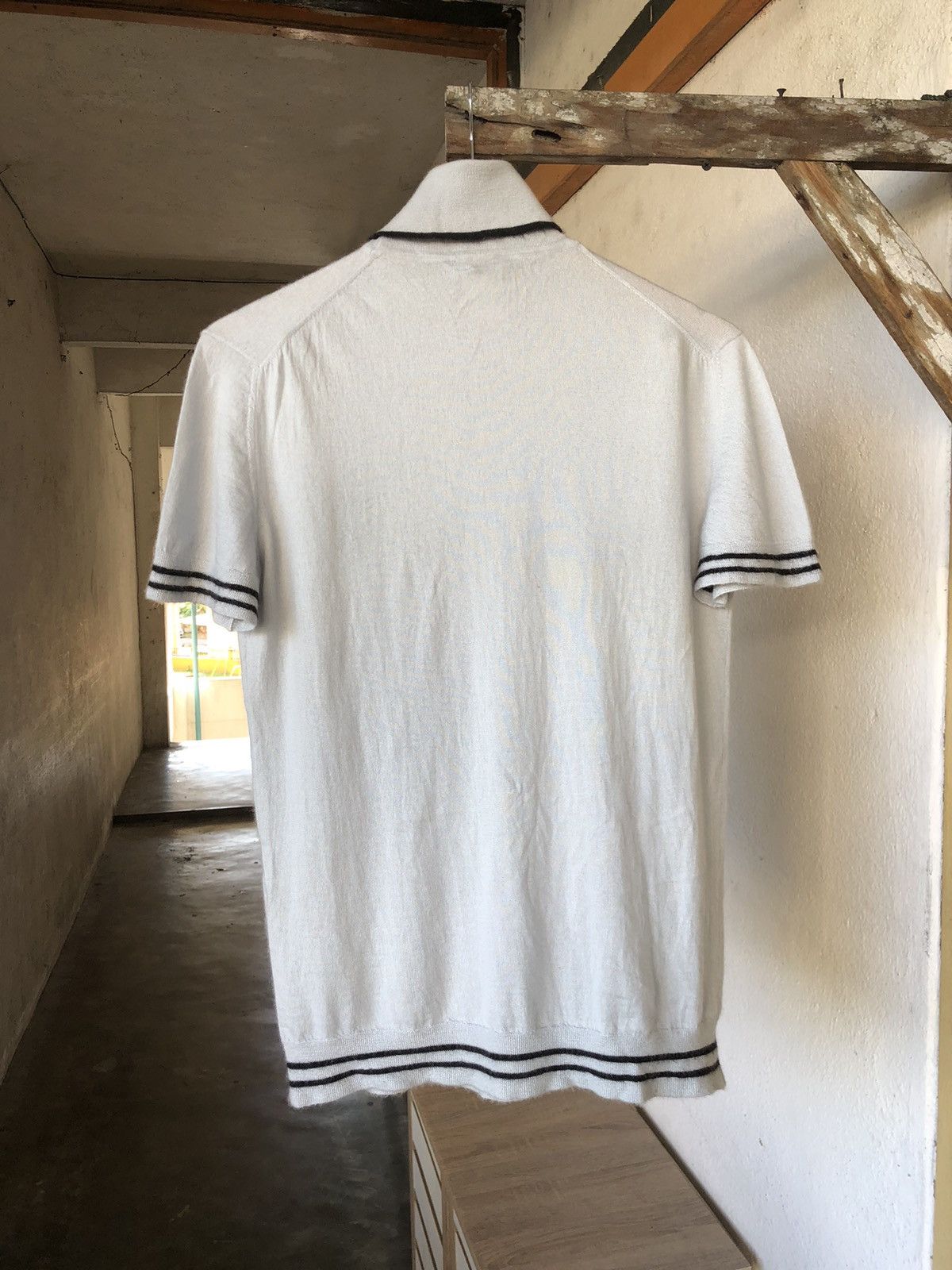 Gucci Vintage Gucci Baby Blue Small Logo Knit Turtle Neck Size XL / US 12-14 / IT 48-50 - 2 Thumbnail