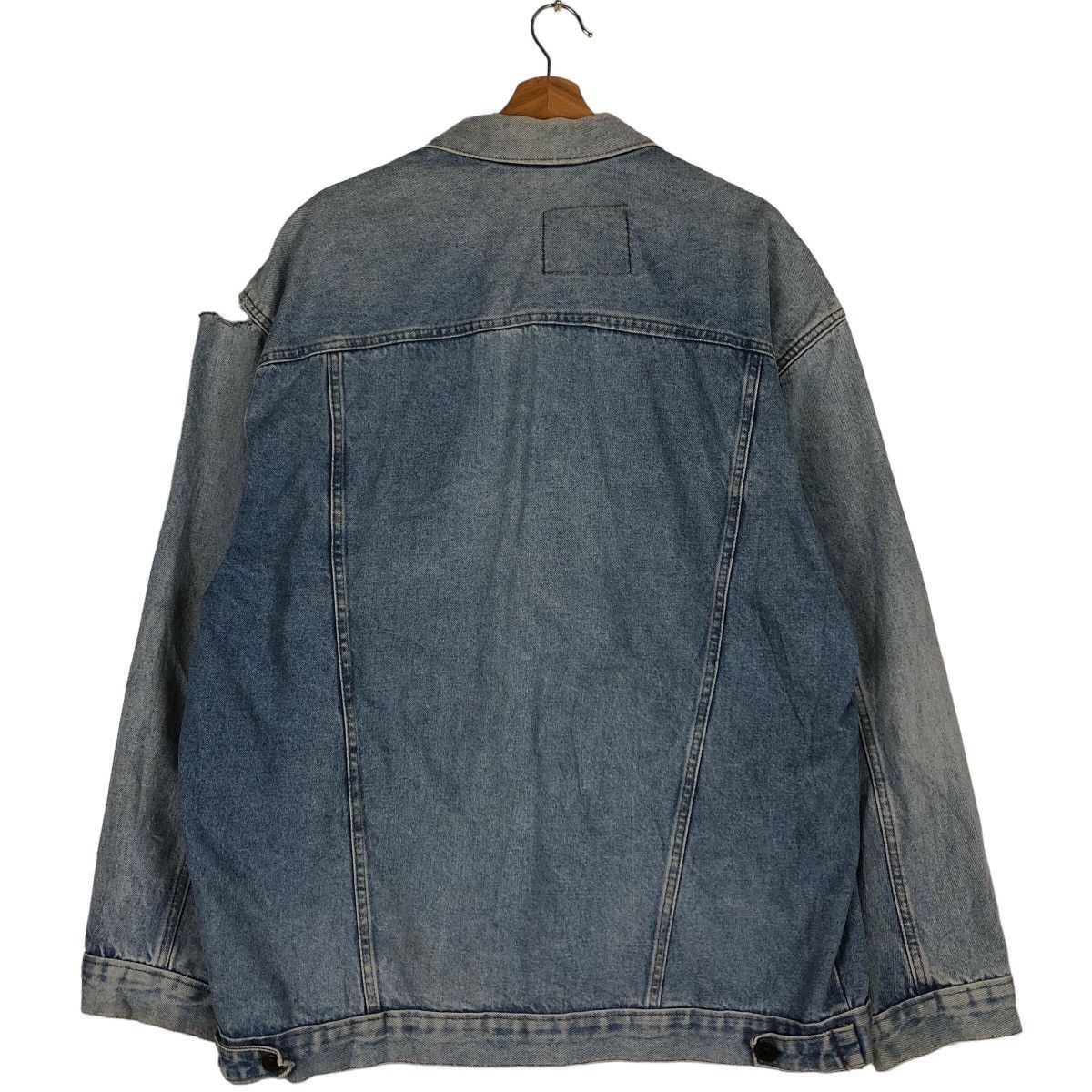 Levi's VINTAGE TRUCKER DENIM JACKET LEVI’S RACER WEAR Size US M / EU 48-50 / 2 - 8 Thumbnail