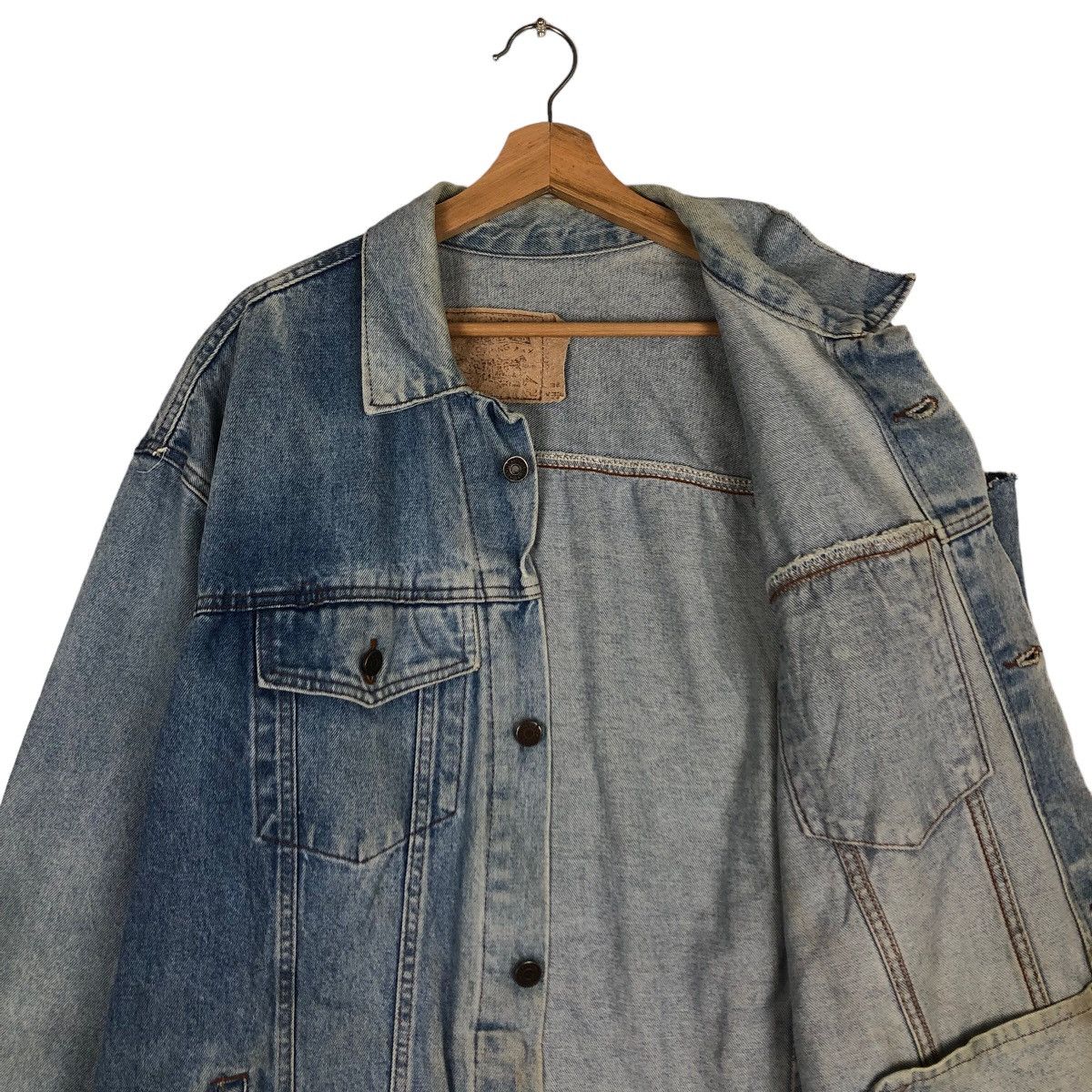 Levi's VINTAGE TRUCKER DENIM JACKET LEVI’S RACER WEAR Size US M / EU 48-50 / 2 - 13 Thumbnail