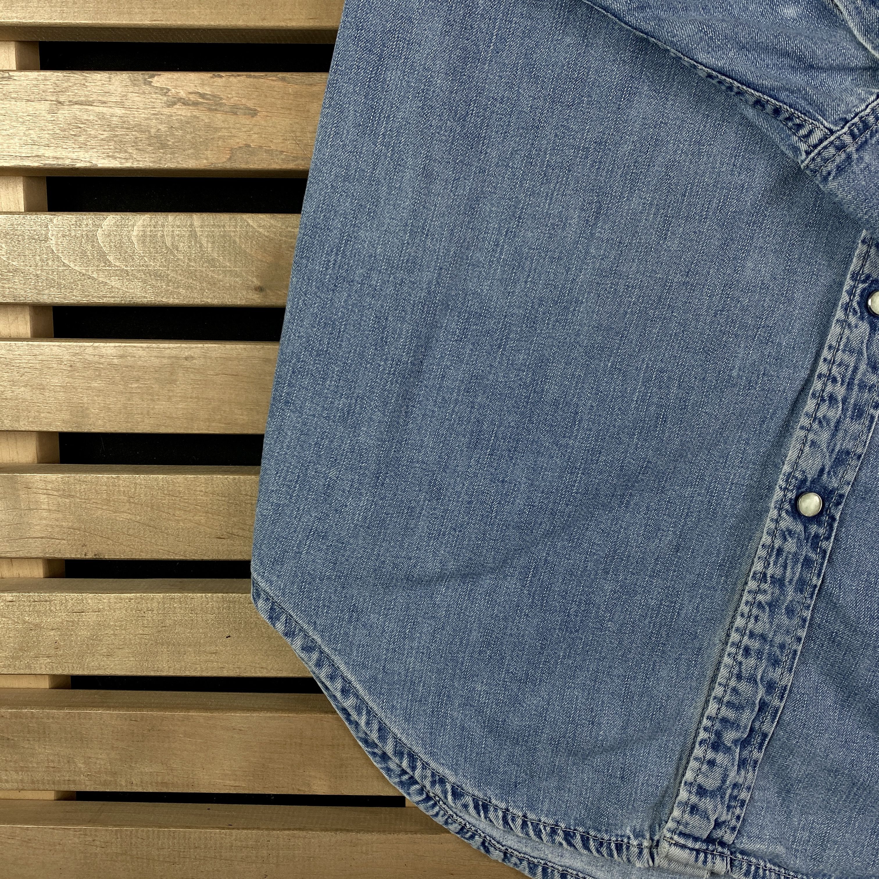 Levi's × Levi's Vintage Clothing × Vintage Men’s Jeans Shirt Long Sleeve Levi’s Red Tab Vintage Size L Size US L / EU 52-54 / 3 - 3 Thumbnail