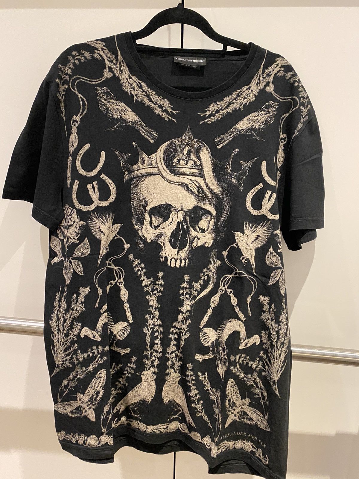 image of Alexander Mcqueen Tattoo Print T-Shirt in Black, Men's (Size XL)