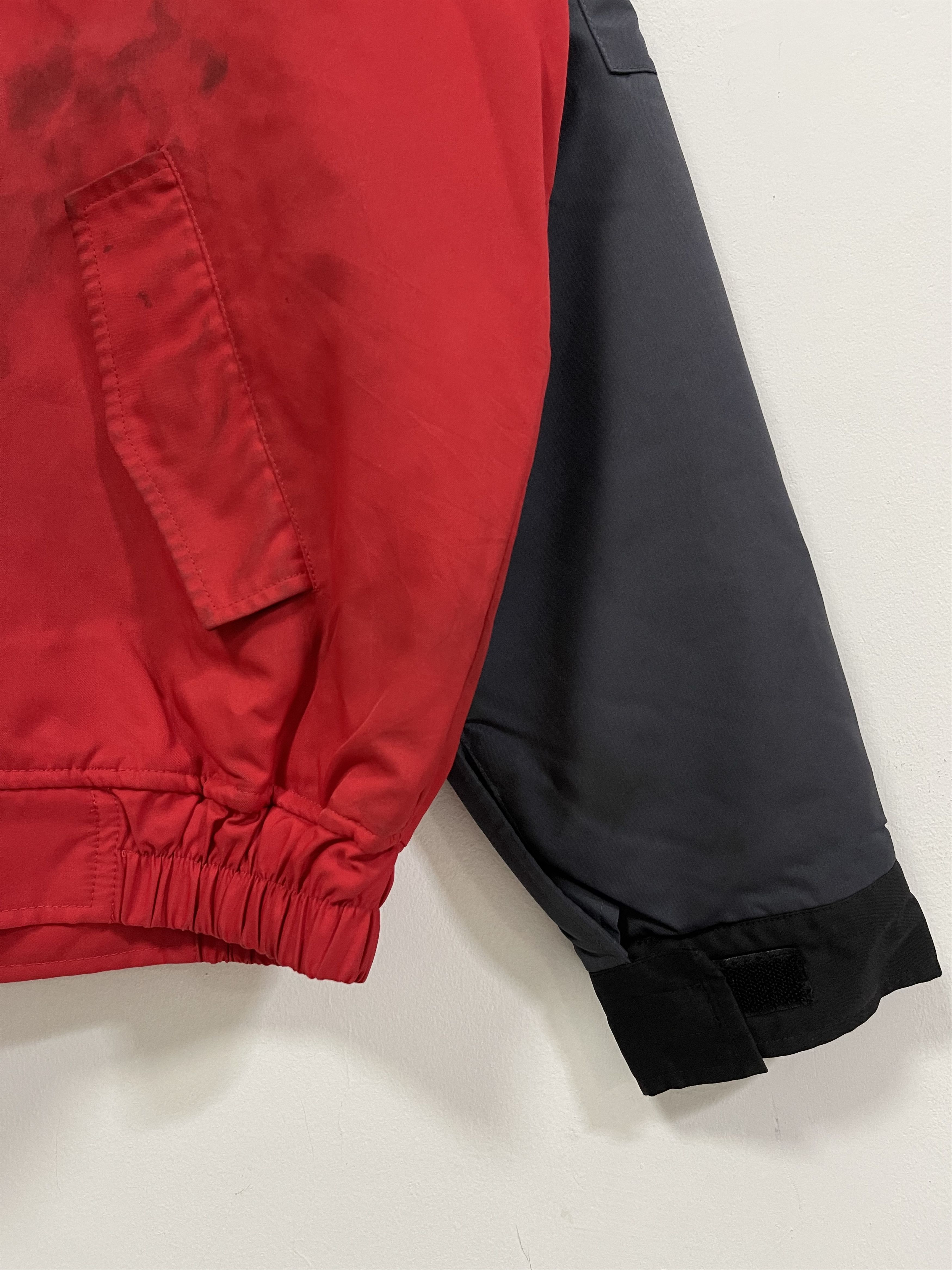 Japanese Brand Vintage Shell Oil Mini Logo Primaloft Distressed Jacket Size US L / EU 52-54 / 3 - 3 Thumbnail
