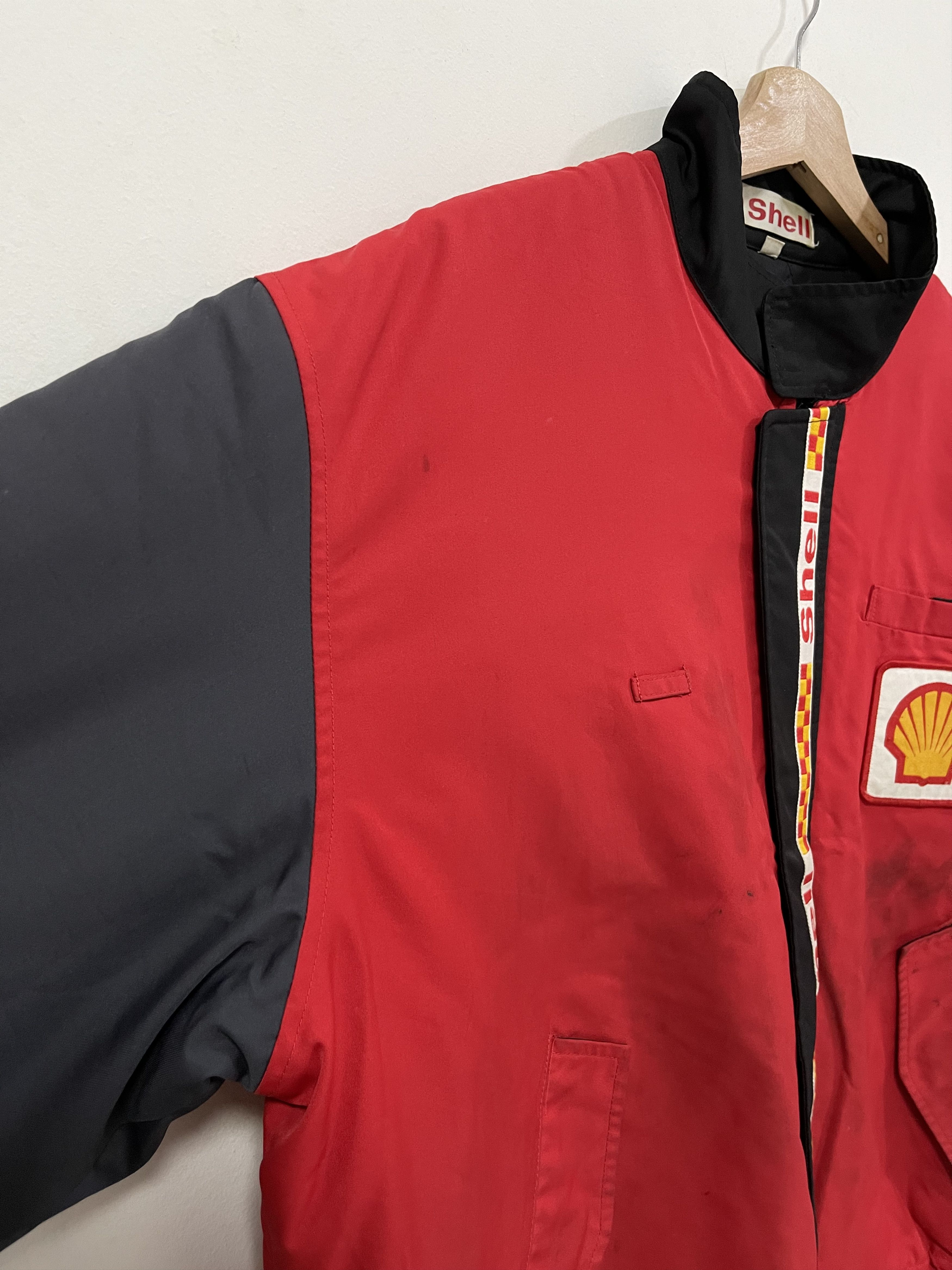 Japanese Brand Vintage Shell Oil Mini Logo Primaloft Distressed Jacket Size US L / EU 52-54 / 3 - 8 Thumbnail