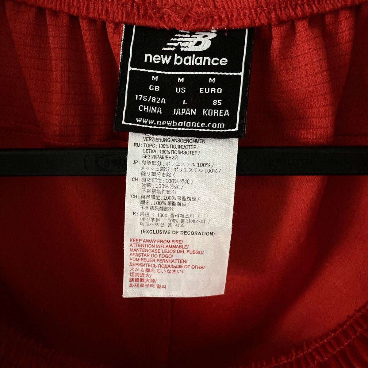New Balance 2015 2016 Liverpool New Balance Home Soccer Shorts Jersey UK Size US 34 / EU 50 - 3 Thumbnail