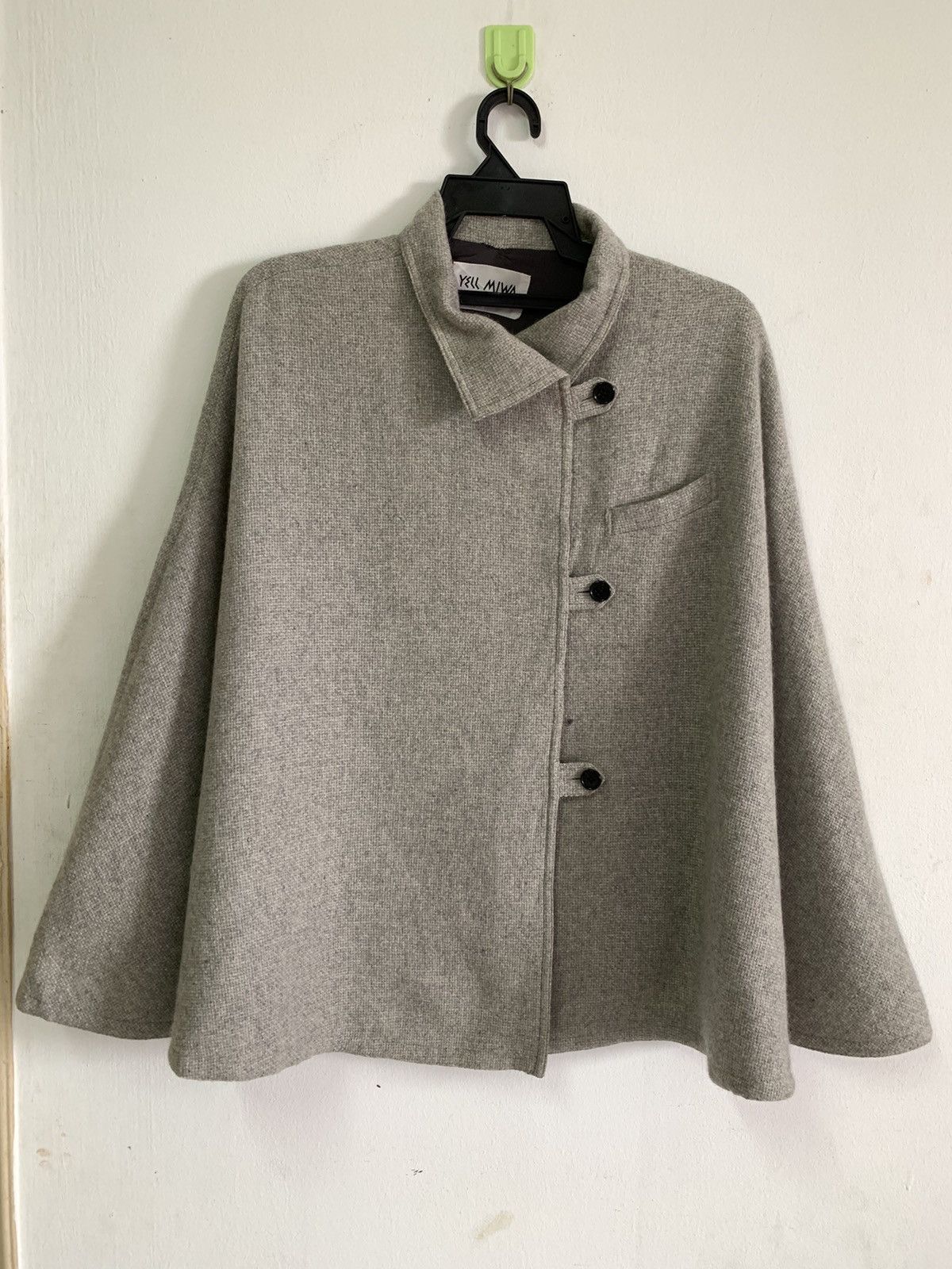 Japanese Brand Japanese Designer Cashmere Capes Cloak Size US M / EU 48-50 / 2 - 1 Thumbnail