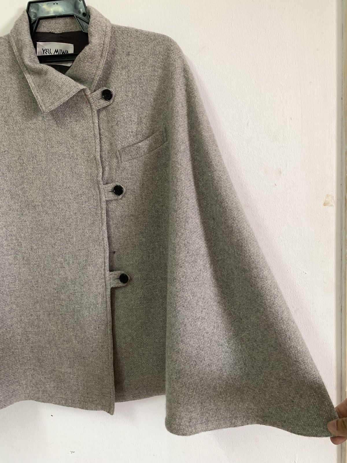 Japanese Brand Japanese Designer Cashmere Capes Cloak Size US M / EU 48-50 / 2 - 6 Thumbnail