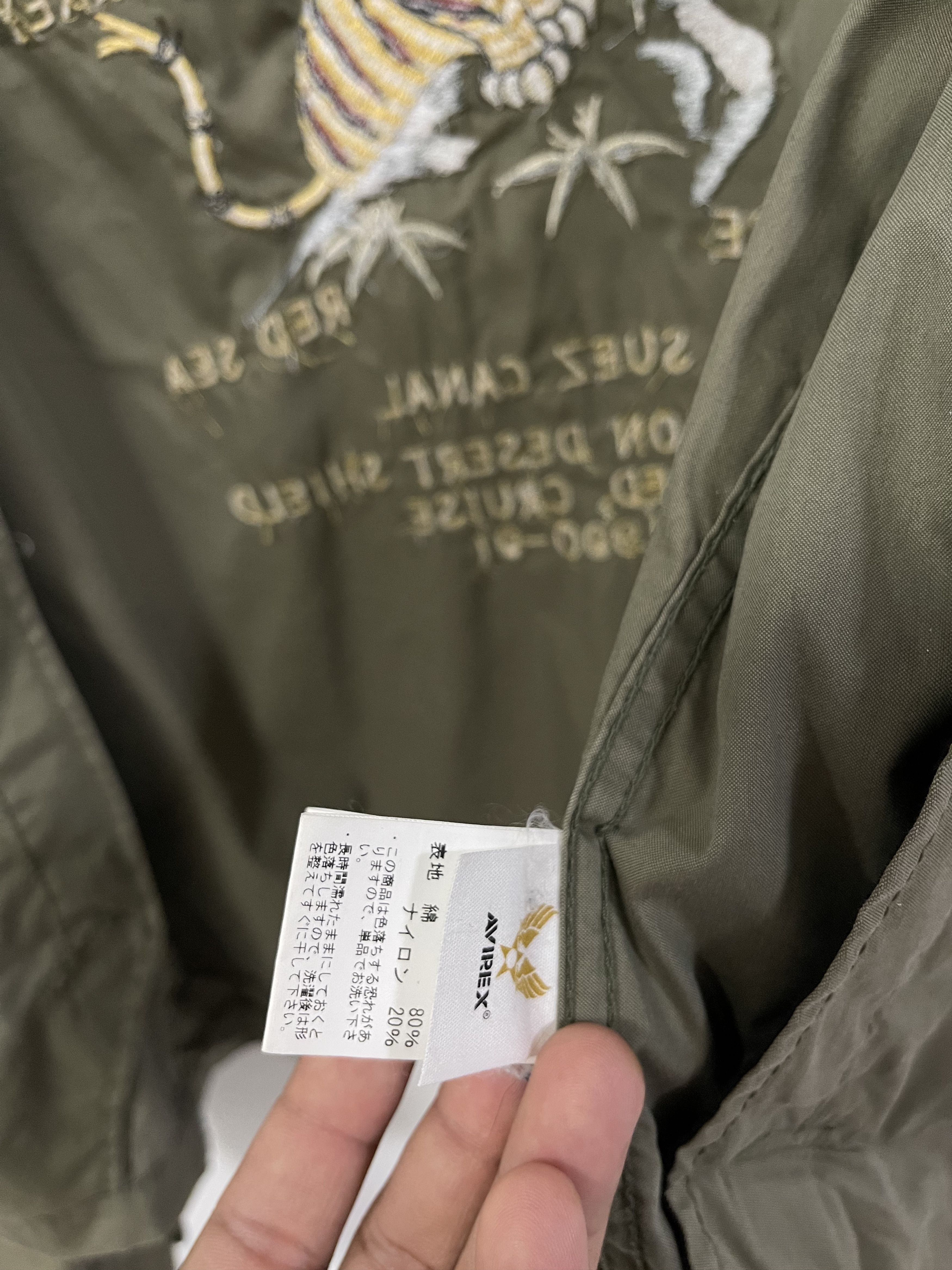 Avirex Vintage Avirex Tiger Embroidery Military Sounevir Jacket Size US S / EU 44-46 / 1 - 15 Thumbnail