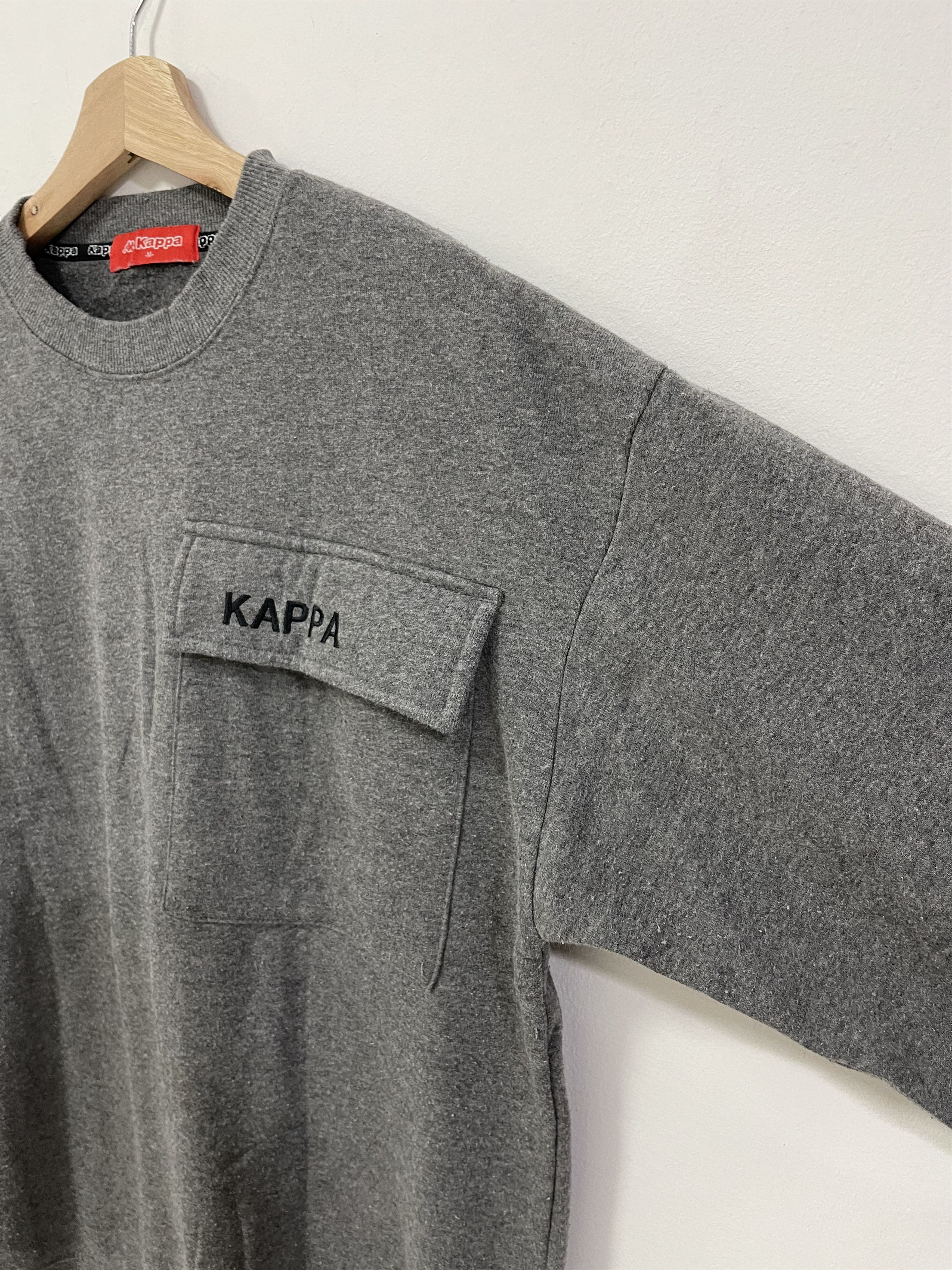 Kappa Vintage Kappa Embroidered Single Pocket Crewneck Sweatshirt Size US S / EU 44-46 / 1 - 7 Thumbnail