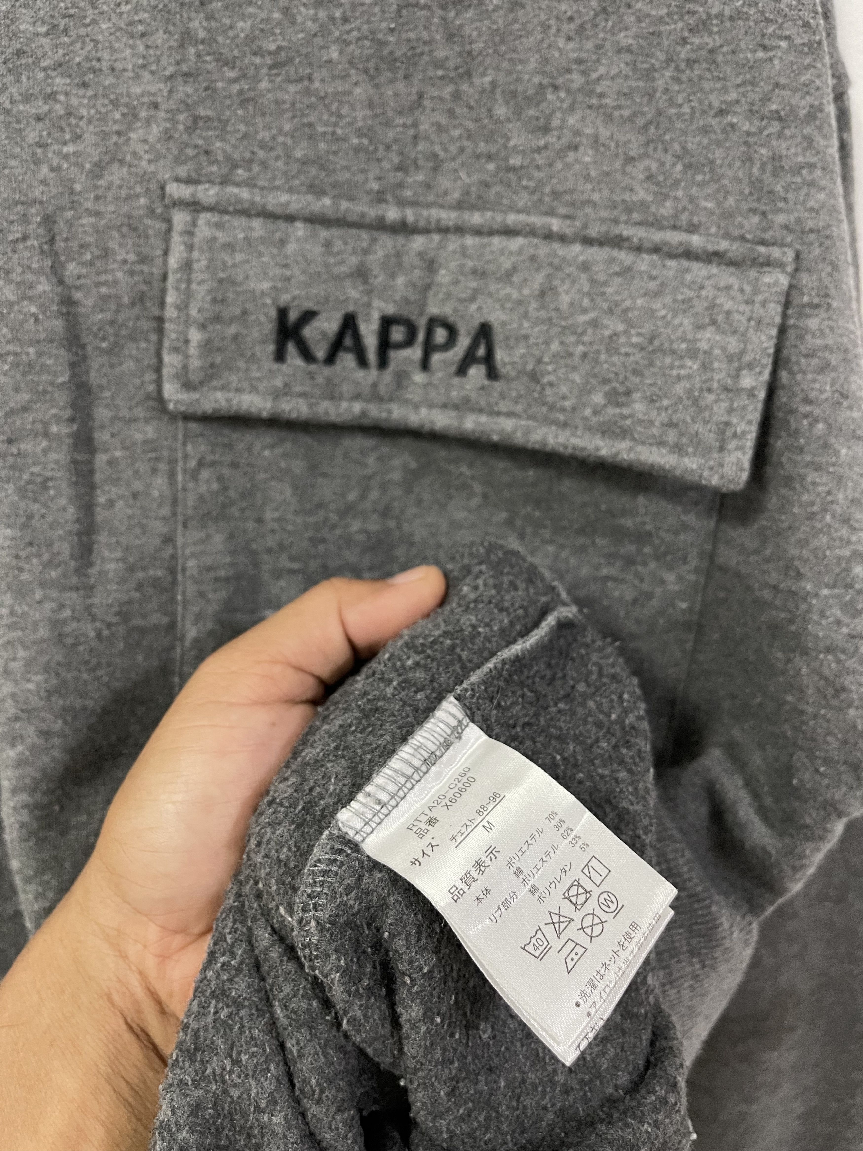 Kappa Vintage Kappa Embroidered Single Pocket Crewneck Sweatshirt Size US S / EU 44-46 / 1 - 11 Thumbnail