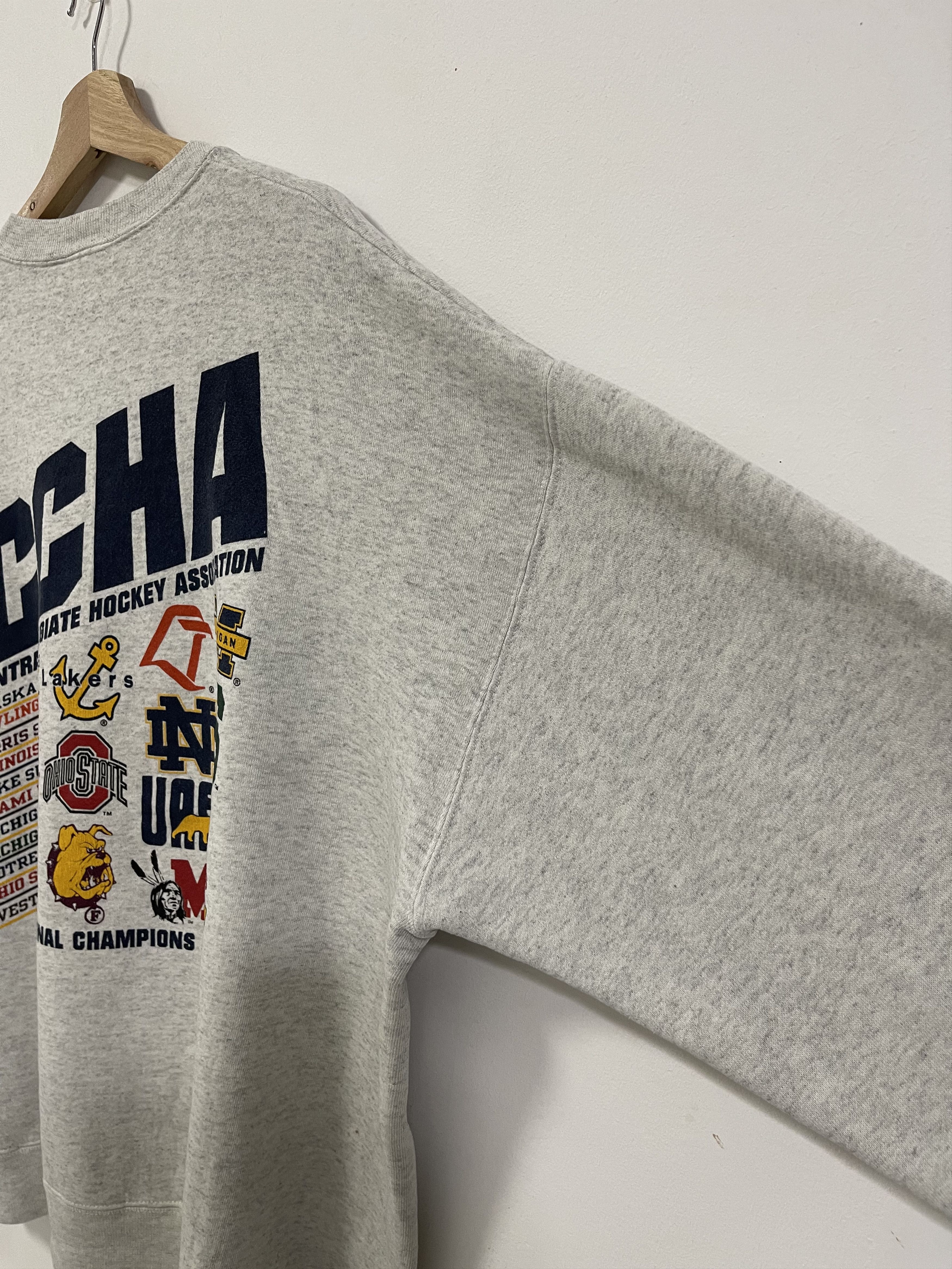 Jansport Vintage CCHA Michigan Sate Hockey Oversized Size US XXL / EU 58 / 5 - 7 Thumbnail