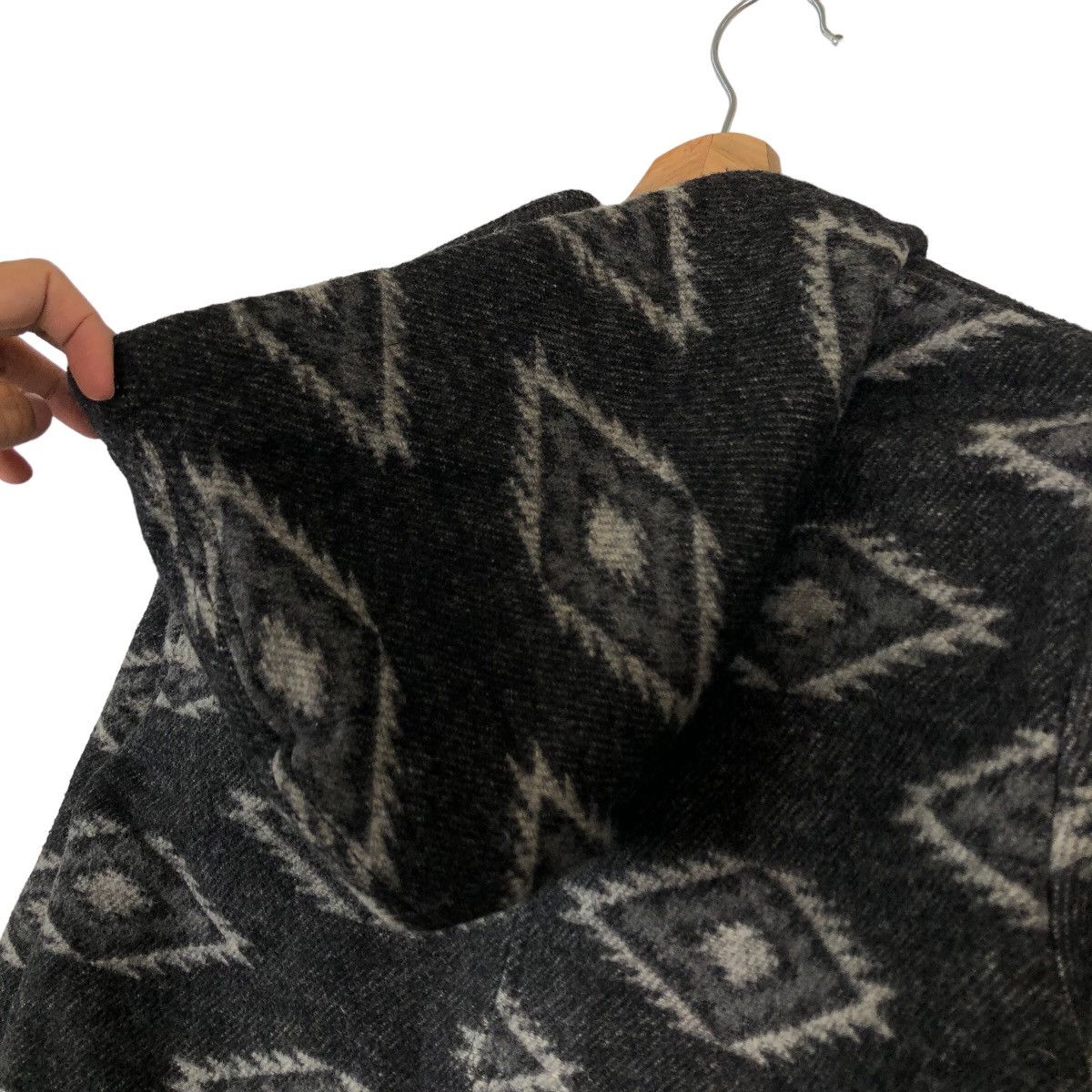 Levi's VINTAGE WOOL JACKET LEVI’S NAVAJO DESIGN RARE OVER PRINT Size US S / EU 44-46 / 1 - 9 Thumbnail