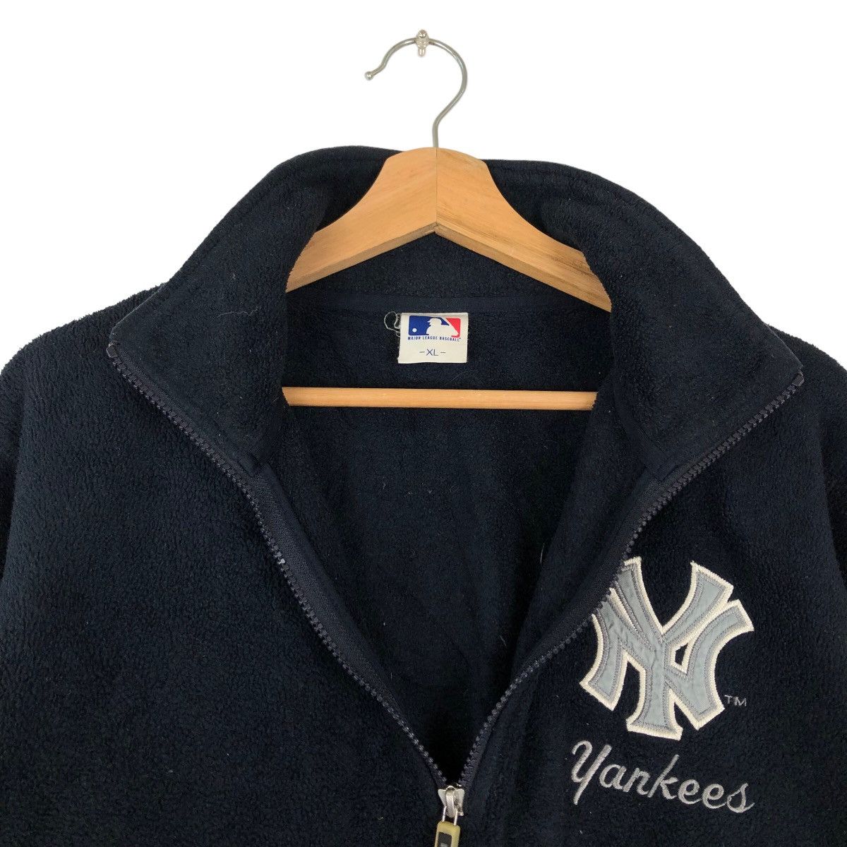 Japanese Brand VINTAGE FLEECE JACKET MLB NEW YORK YANKEES BIG LOGO Size US XL / EU 56 / 4 - 10 Thumbnail