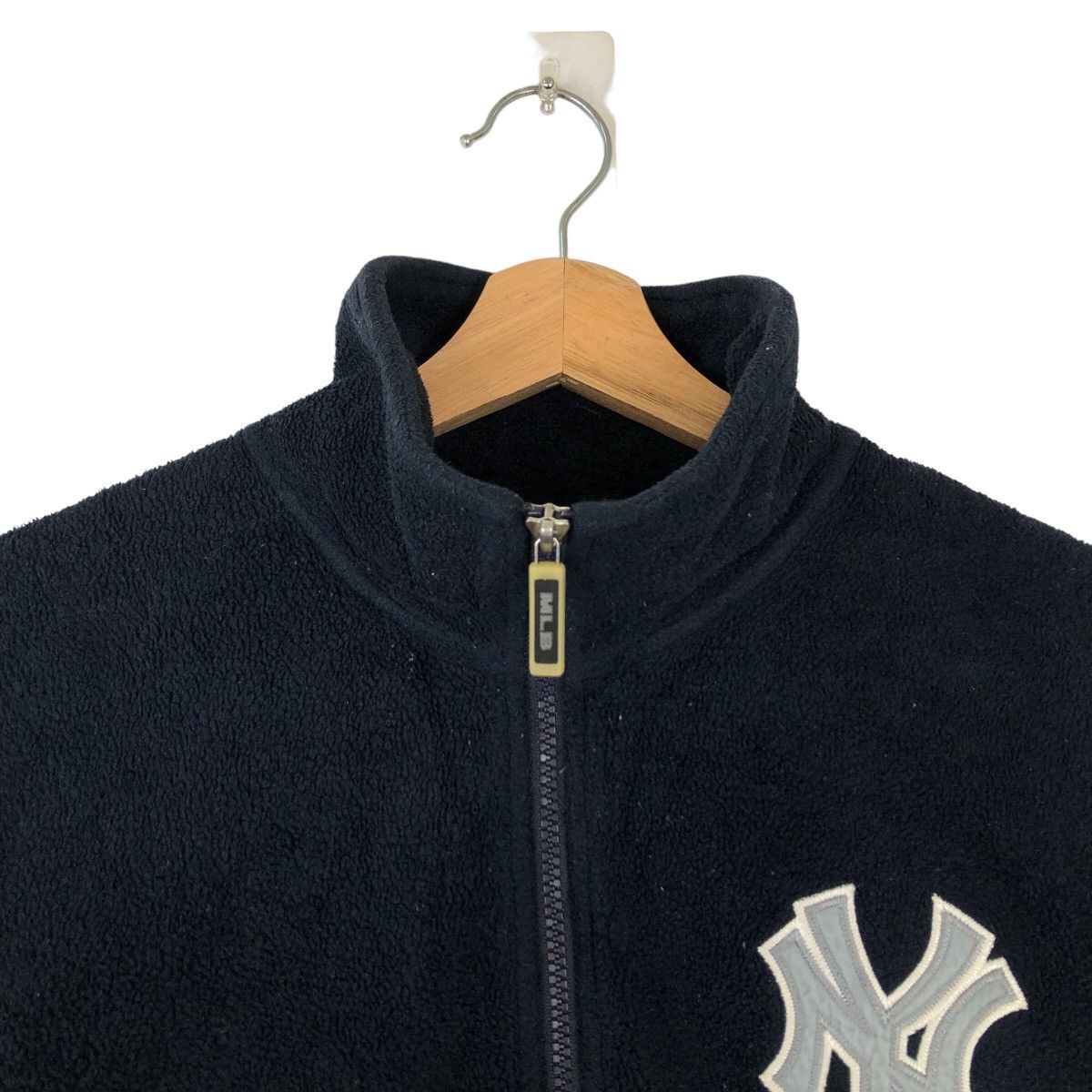 Japanese Brand VINTAGE FLEECE JACKET MLB NEW YORK YANKEES BIG LOGO Size US XL / EU 56 / 4 - 7 Thumbnail
