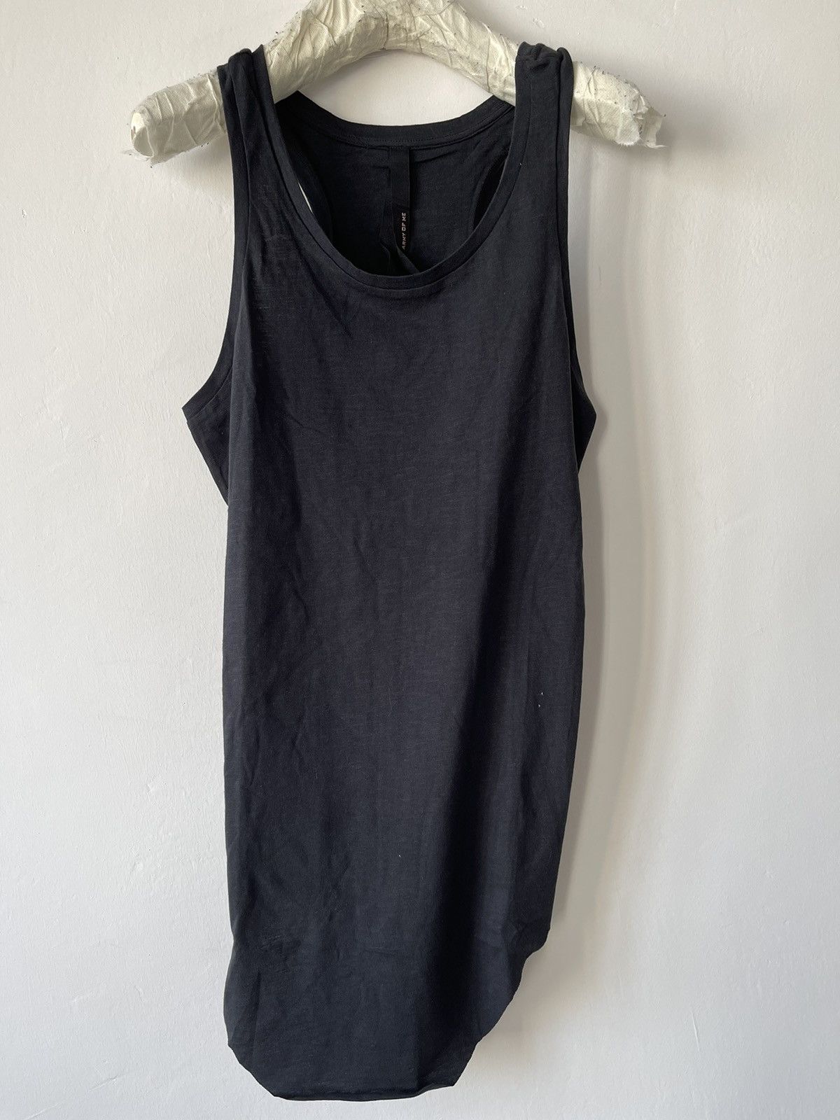 Army Of Me round hem tank top