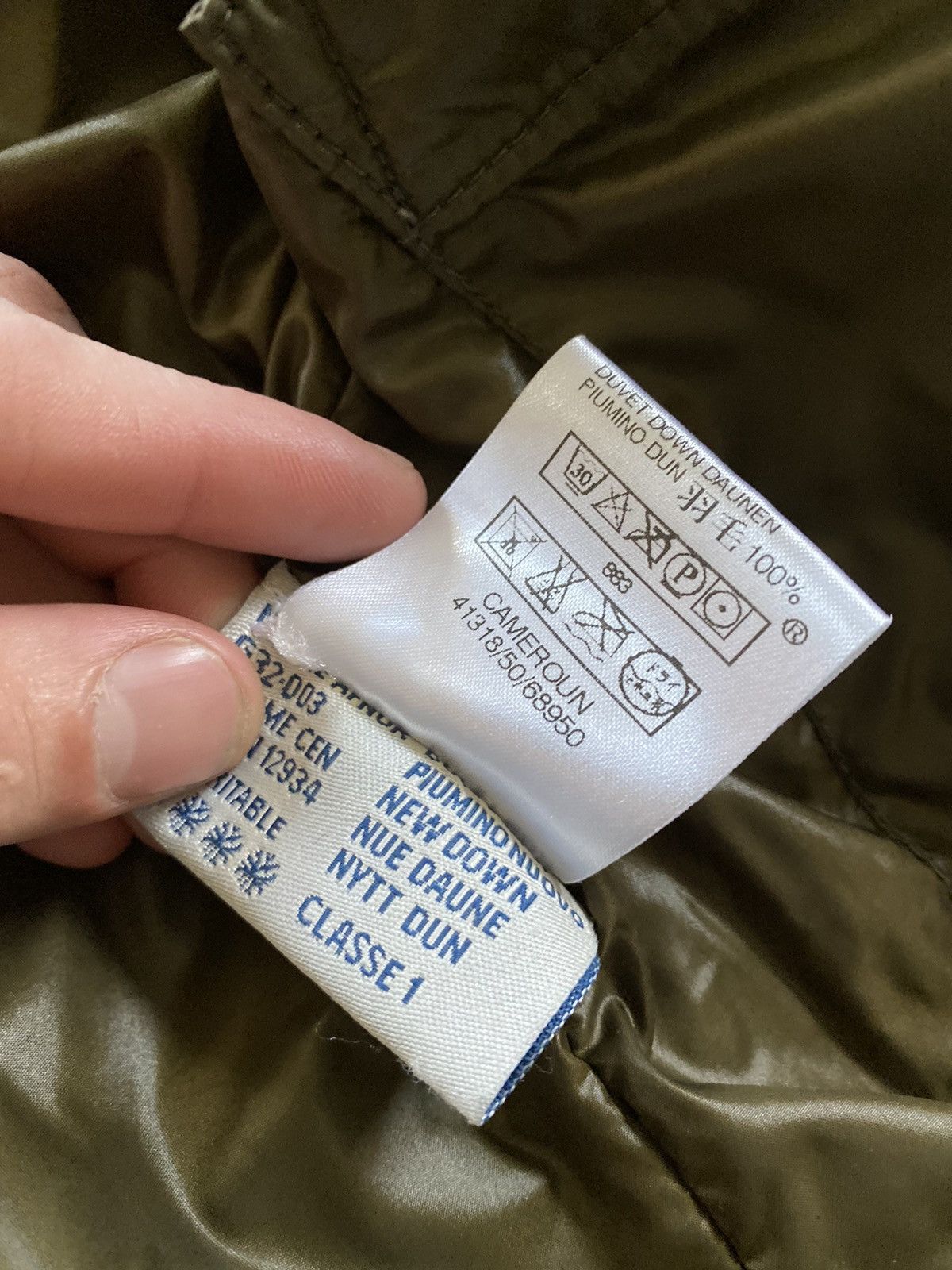 Moncler Moncler cameroun jacket Size US M / EU 48-50 / 2 - 6 Thumbnail