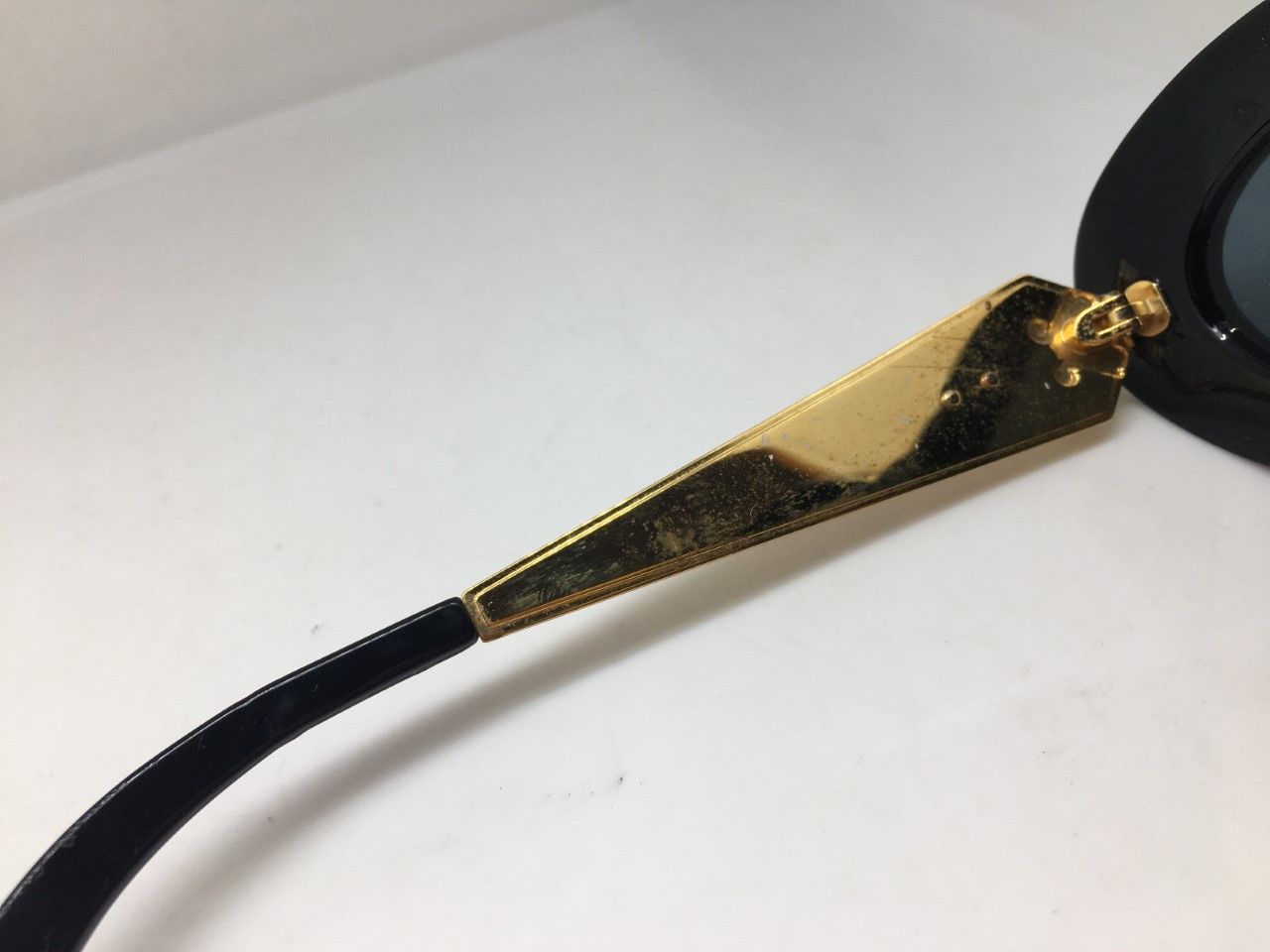 Versace MOD GIANNI VERSACE MEDUSA HEAD ITALIA JACKIE O SUNGLASSES Size ONE SIZE - 7 Thumbnail