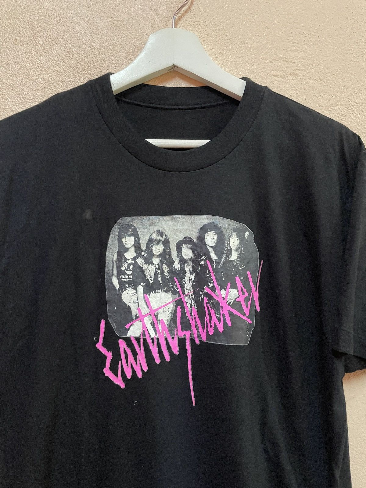 Band Tees vintage Earthshaker Japanese Metal band midnight Flight Size US M / EU 48-50 / 2 - 4 Thumbnail