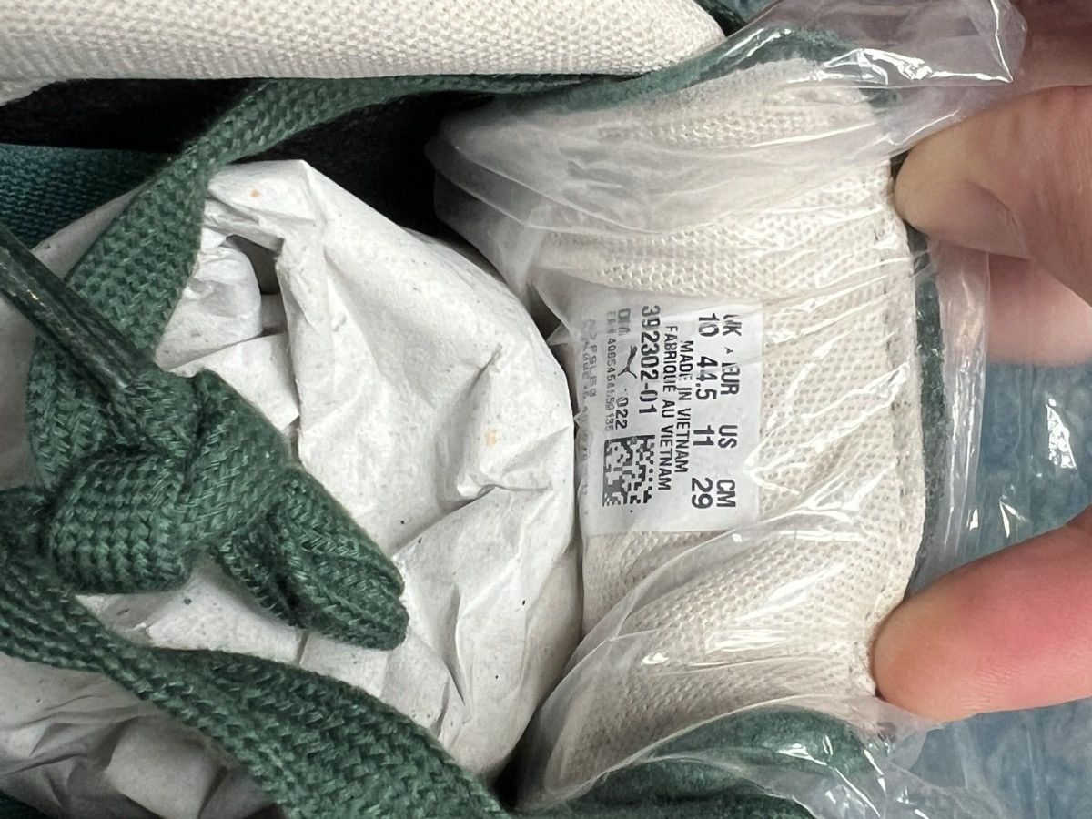 END. × Puma END. X Puma Clyde OG 300 Pairs Size US 11 / EU 44 - 7 Thumbnail