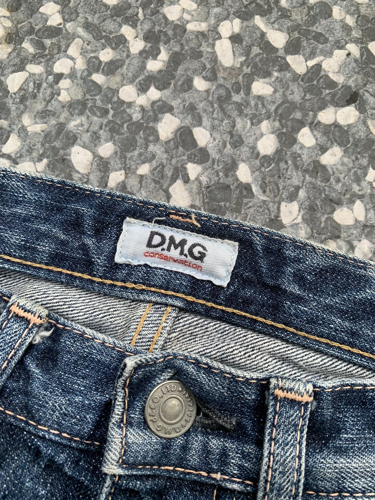 Japanese Brand D.M.G Conservation Distressed Denim Size US 30 / EU 46 - 5 Thumbnail