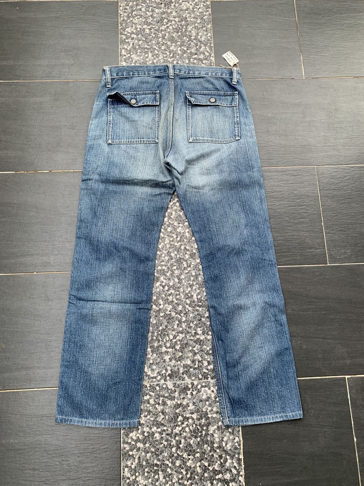 Uniqlo Uniqlo Faded Wash Denim Size US 35 - 6 Thumbnail