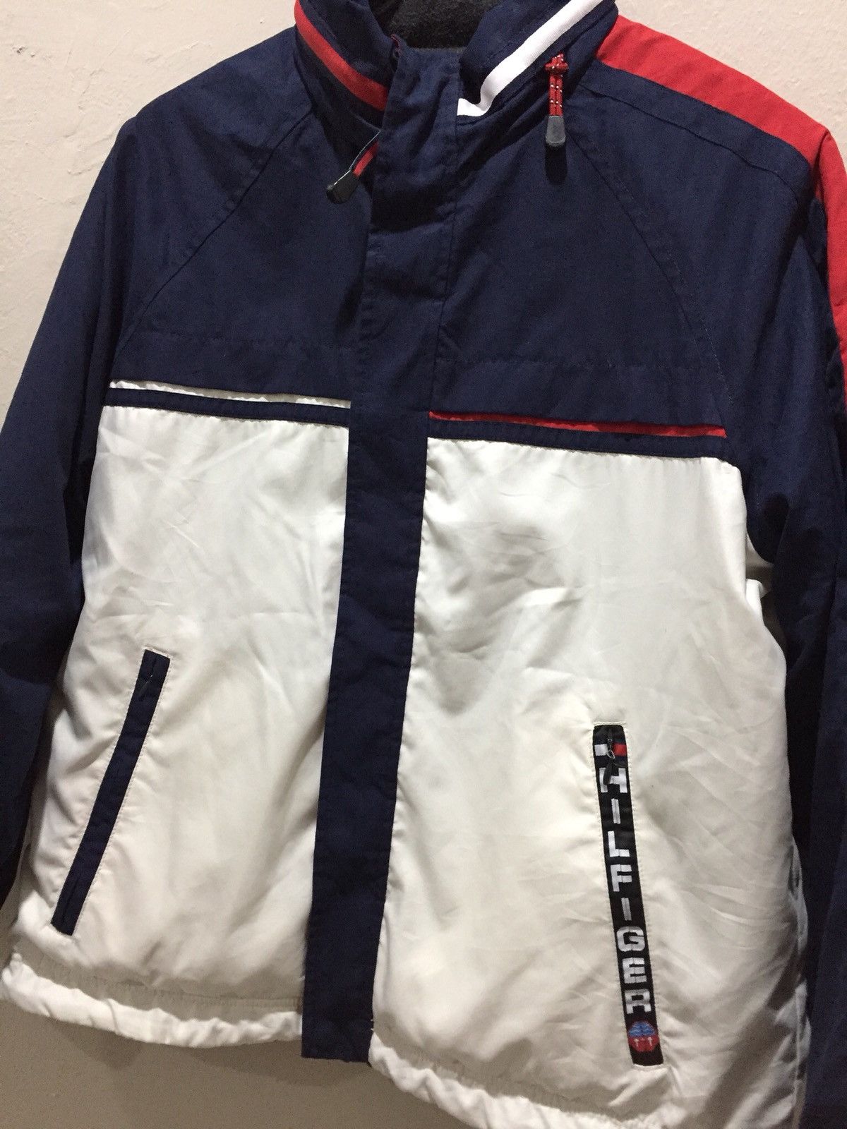 Tommy Hilfiger Tommy Hilfiger reversible jacket hooded hip hop menswear Size US S / EU 44-46 / 1 - 4 Thumbnail