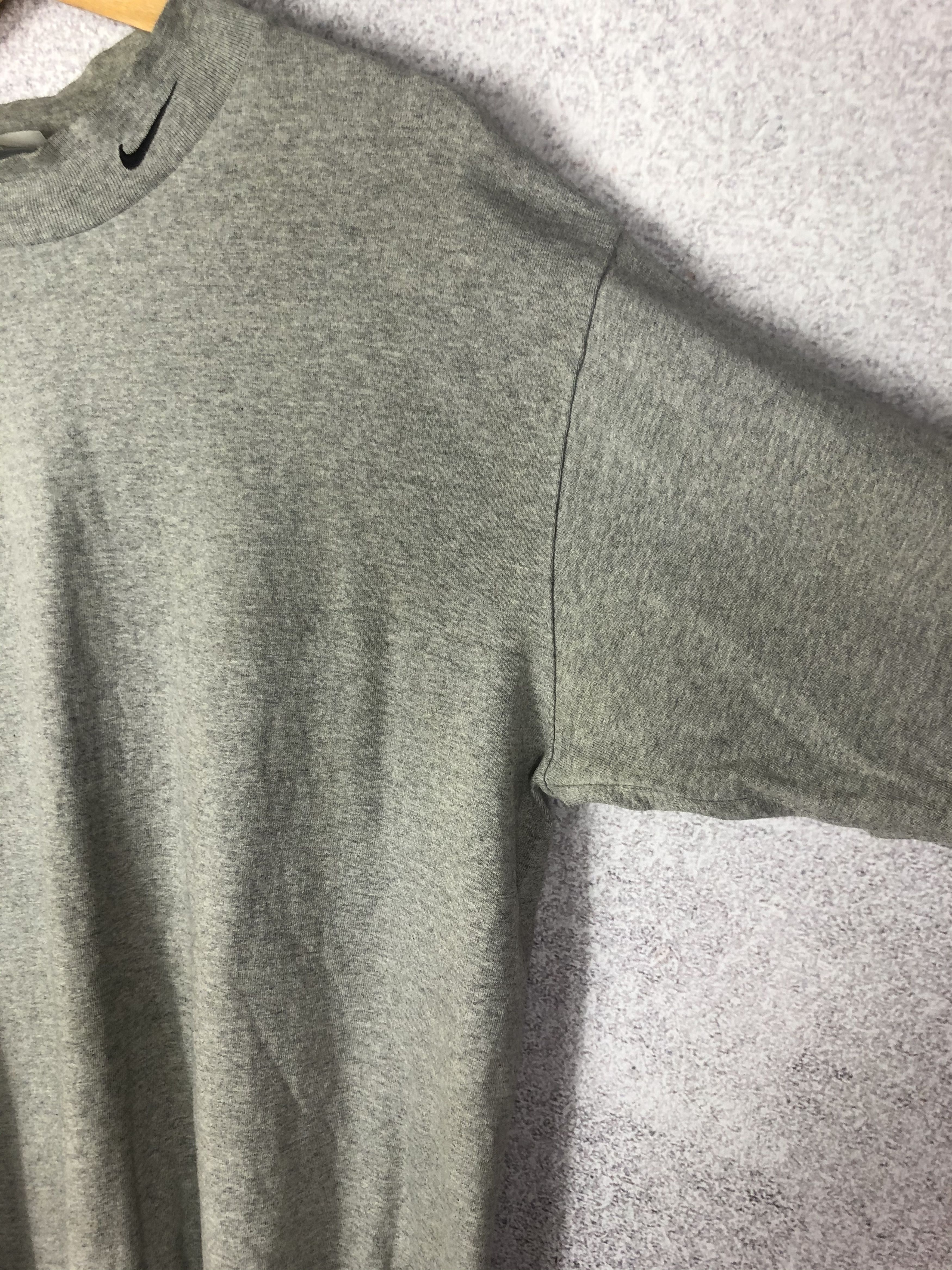 Nike Nike Vintage Small Swoosh Sweatshirt Turtleneck Size US L / EU 52-54 / 3 - 4 Thumbnail