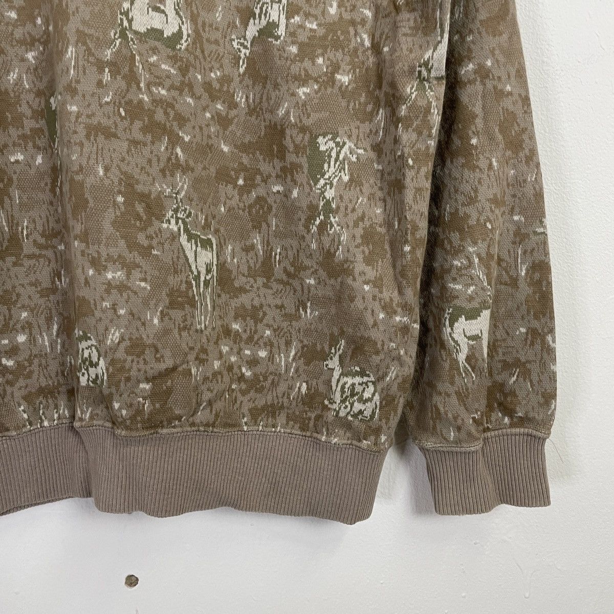 Vintage Vintage Crocodile Fullprint Crewneck Sweatshirt Size US L / EU 52-54 / 3 - 2 Thumbnail