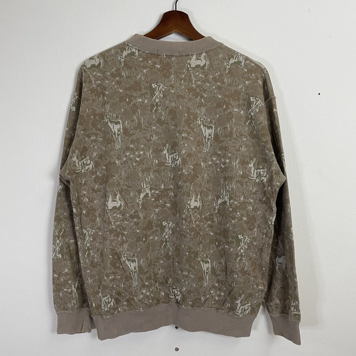 Vintage Vintage Crocodile Fullprint Crewneck Sweatshirt Size US L / EU 52-54 / 3 - 7 Thumbnail