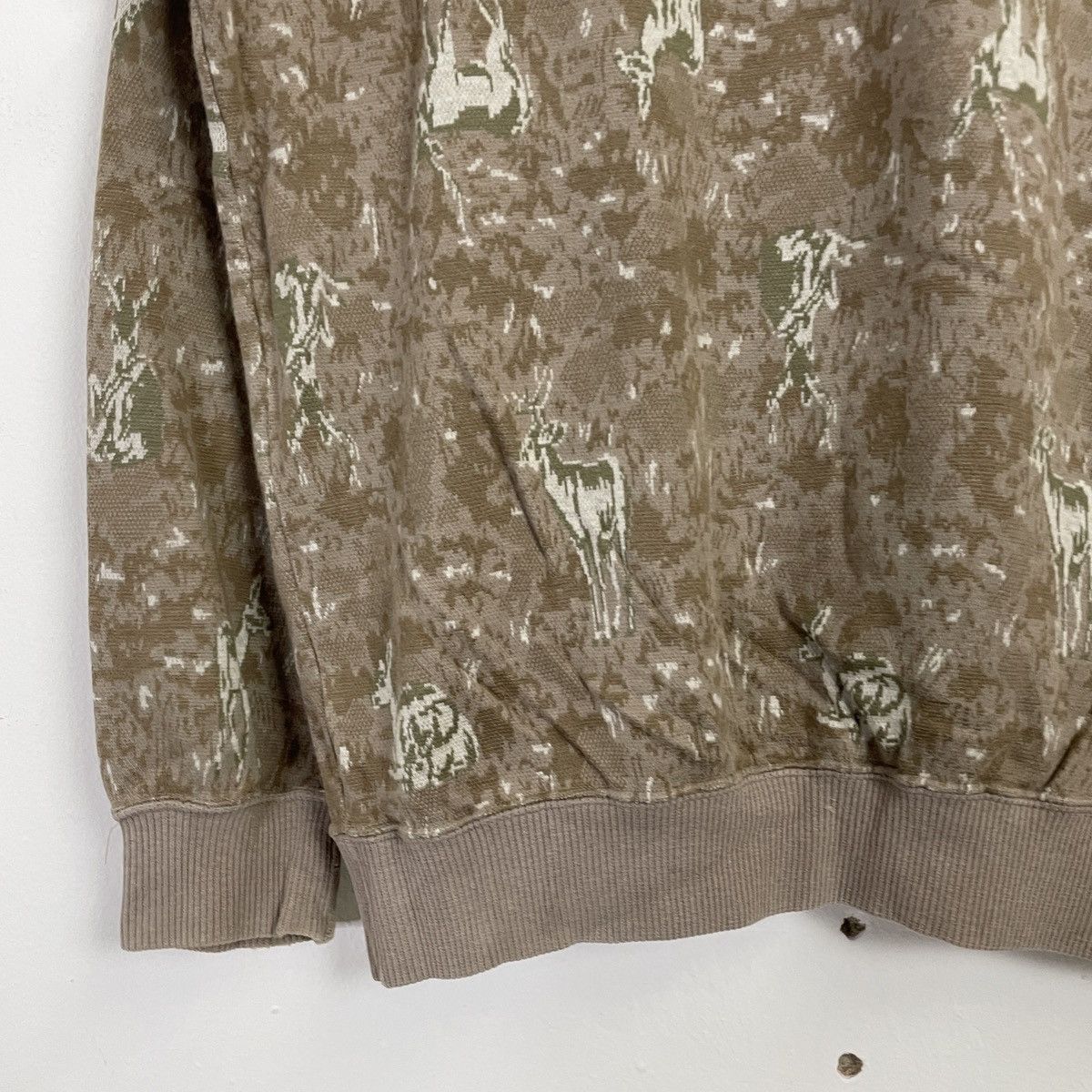 Vintage Vintage Crocodile Fullprint Crewneck Sweatshirt Size US L / EU 52-54 / 3 - 9 Thumbnail