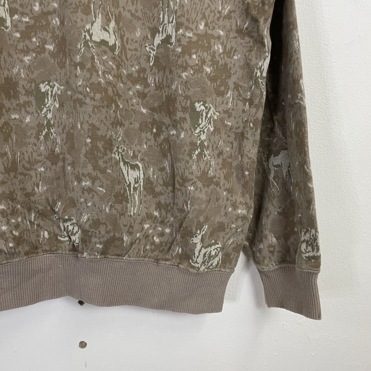 Vintage Vintage Crocodile Fullprint Crewneck Sweatshirt Size US L / EU 52-54 / 3 - 8 Thumbnail