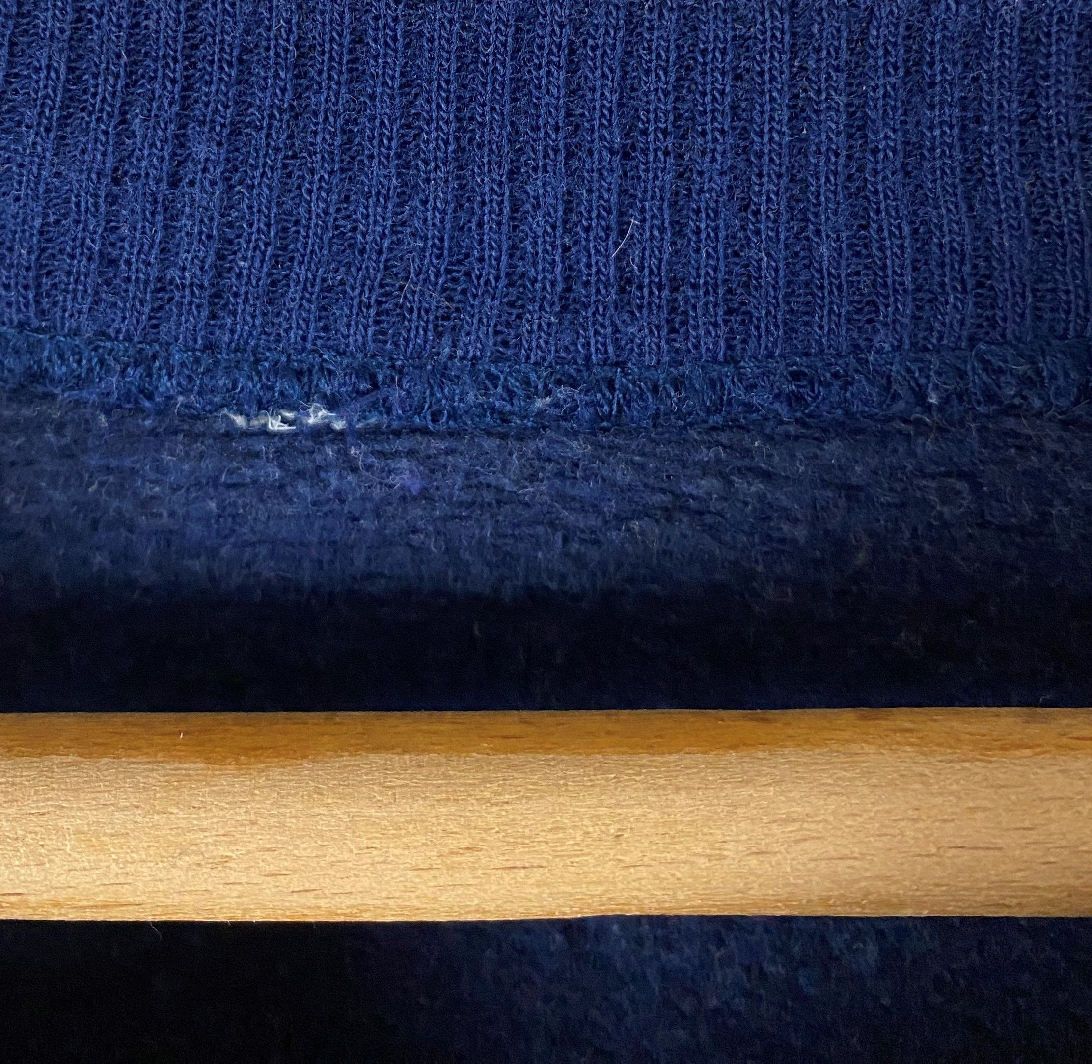 Other Vintage ATLANTIS Navy Sweatshirt M331 Size US XL / EU 56 / 4 - 6 Thumbnail