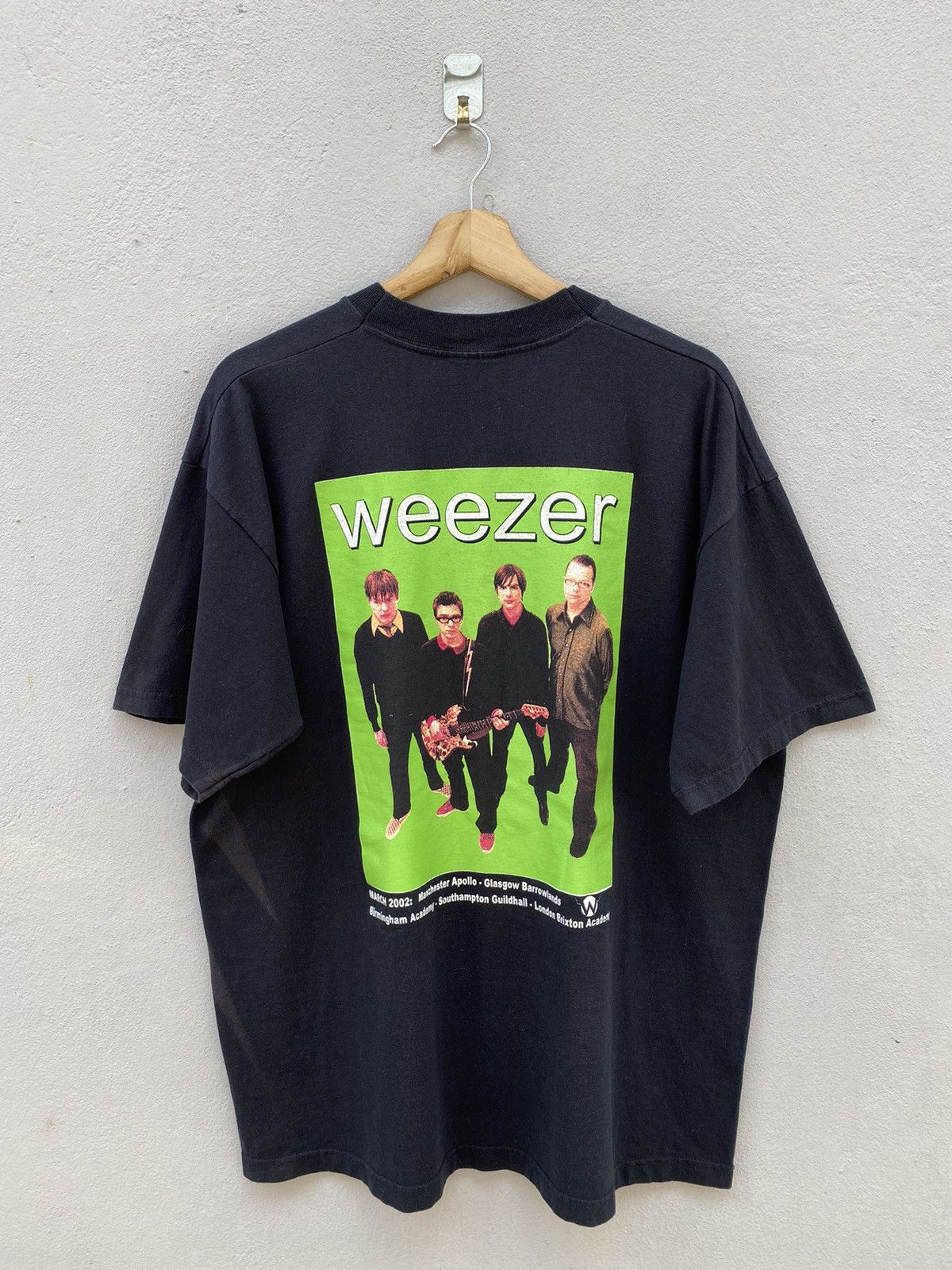 Band Tees RARE 2002 Weezer Japan Tour Shirt | Grailed