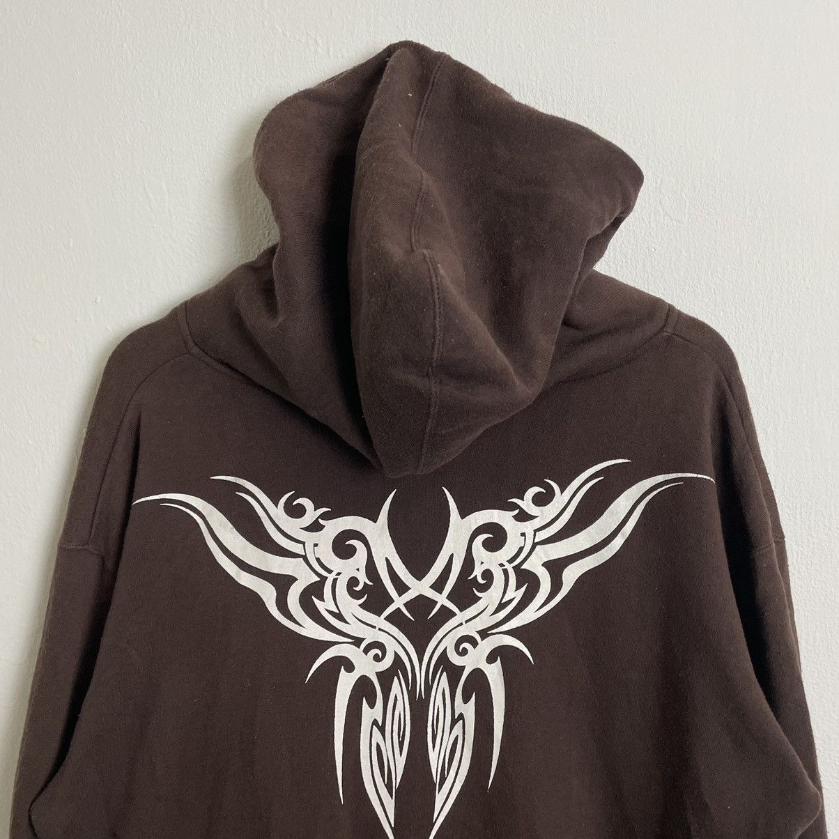 Japanese Brand Vintage Tribal Big Logo Hoodie Sweatshirts Size US XL / EU 56 / 4 - 11 Thumbnail