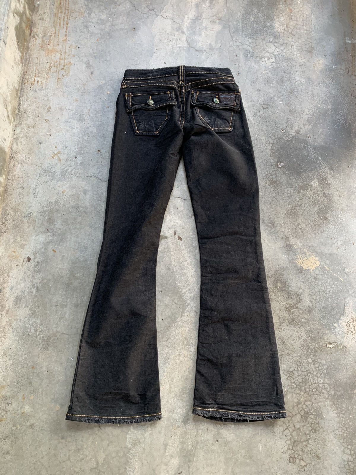Japanese Brand Vintage Flared Wide Leg Jeans Denim Size US 26 / EU 42 - 4 Thumbnail