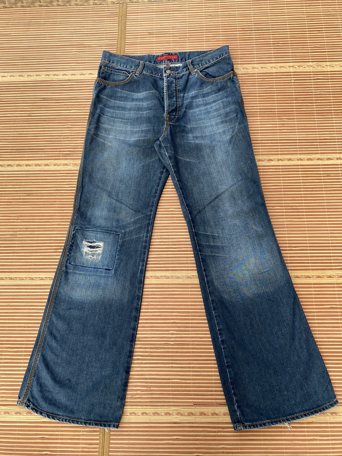 FCUK Vintage Fcuk Distressed Flare Pant Size US 34 / EU 50 - 1 Thumbnail