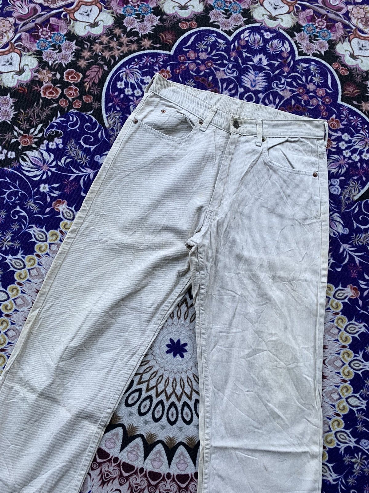 Levi's Vintage Levis Big E 513 - 1121 Corduroy Pants Size US 31 - 8 Thumbnail
