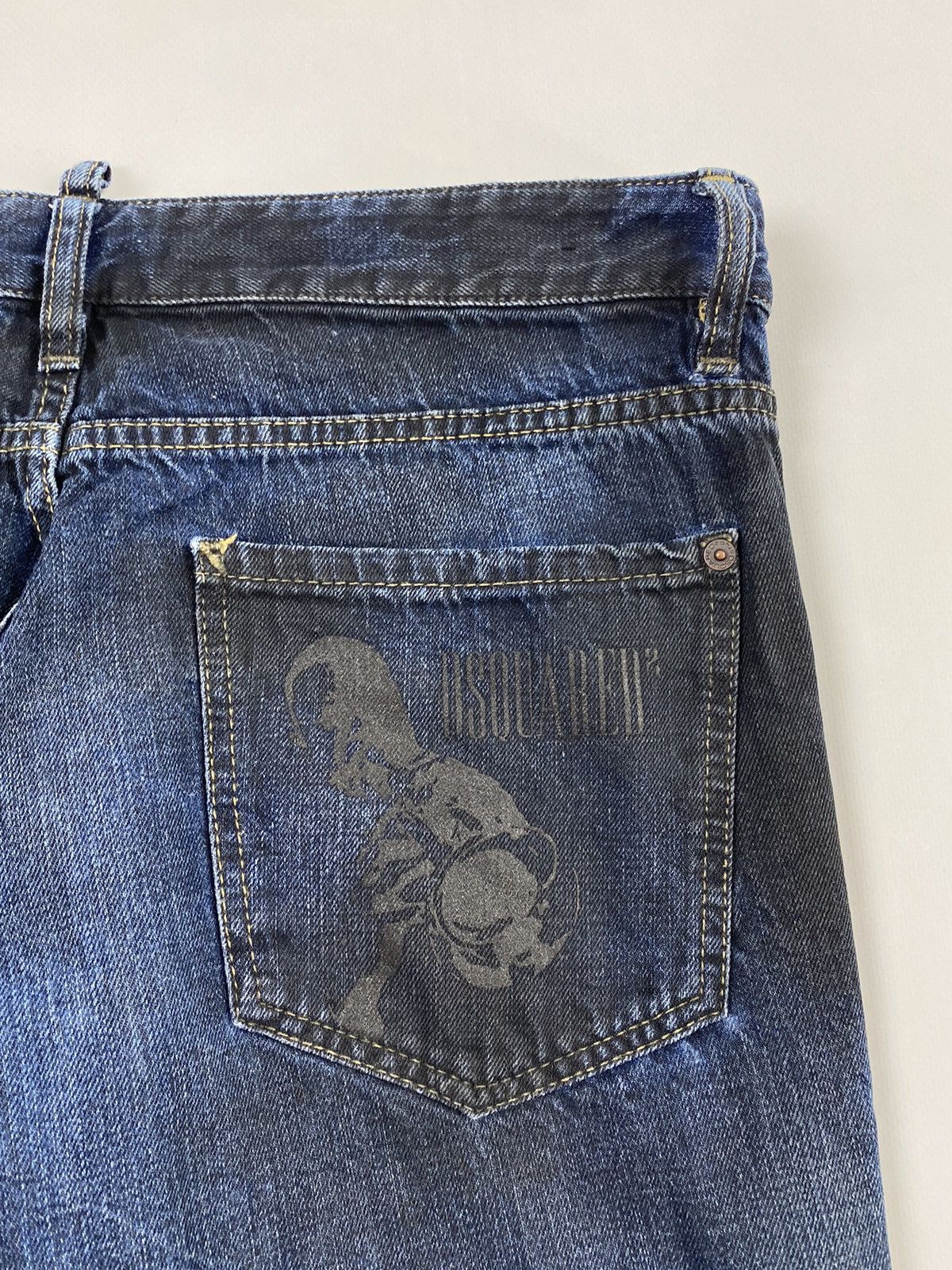 Dsquared2 Dsquared2 Fabric Faded Jeans Pants Size 52 Size US 36 / EU 52 - 13 Thumbnail