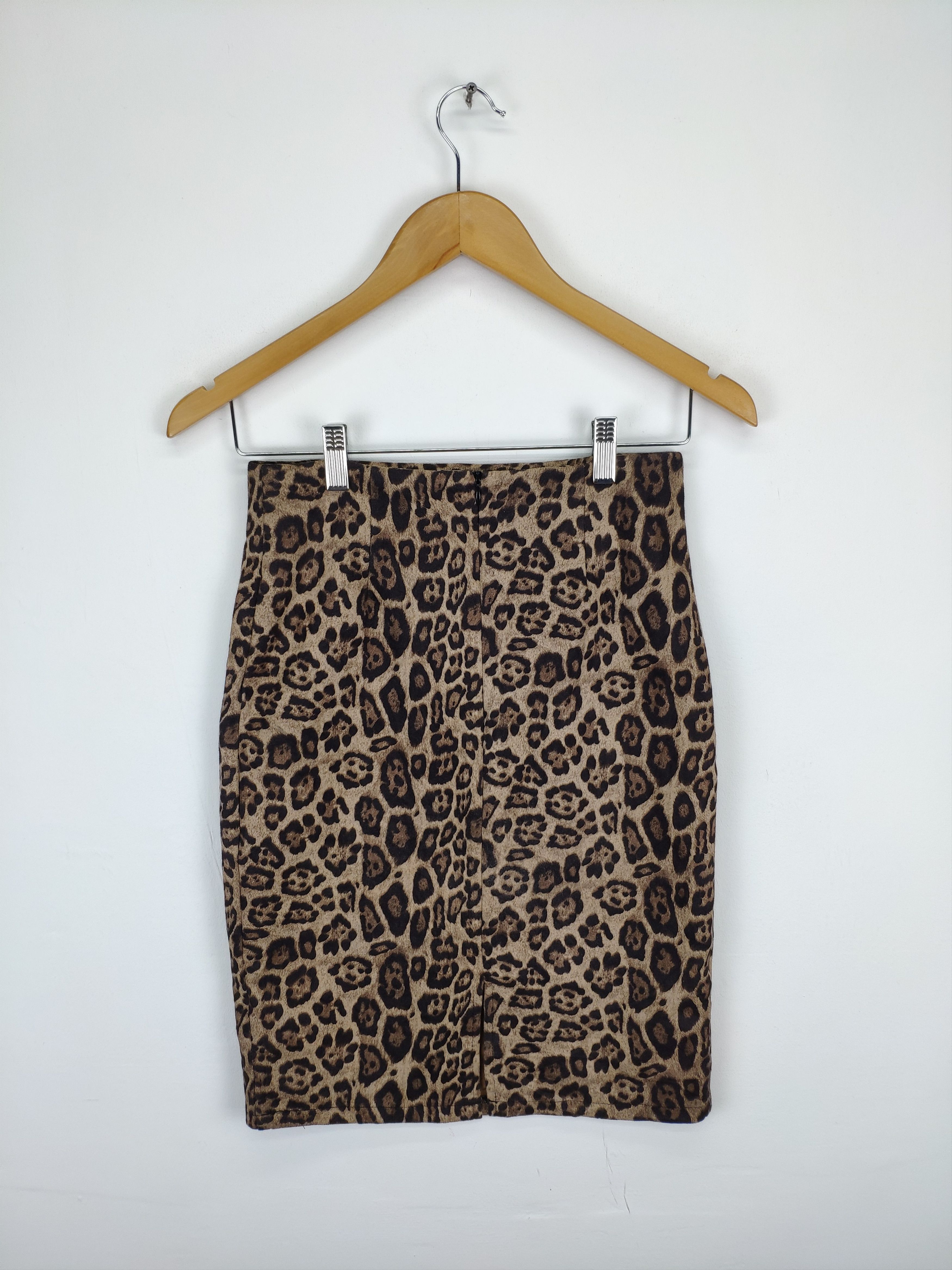 Japanese Brand Vintage Leopard Mini Skirt Fullprint Unbranded Size 26" / US 2 / IT 38 - 9 Thumbnail