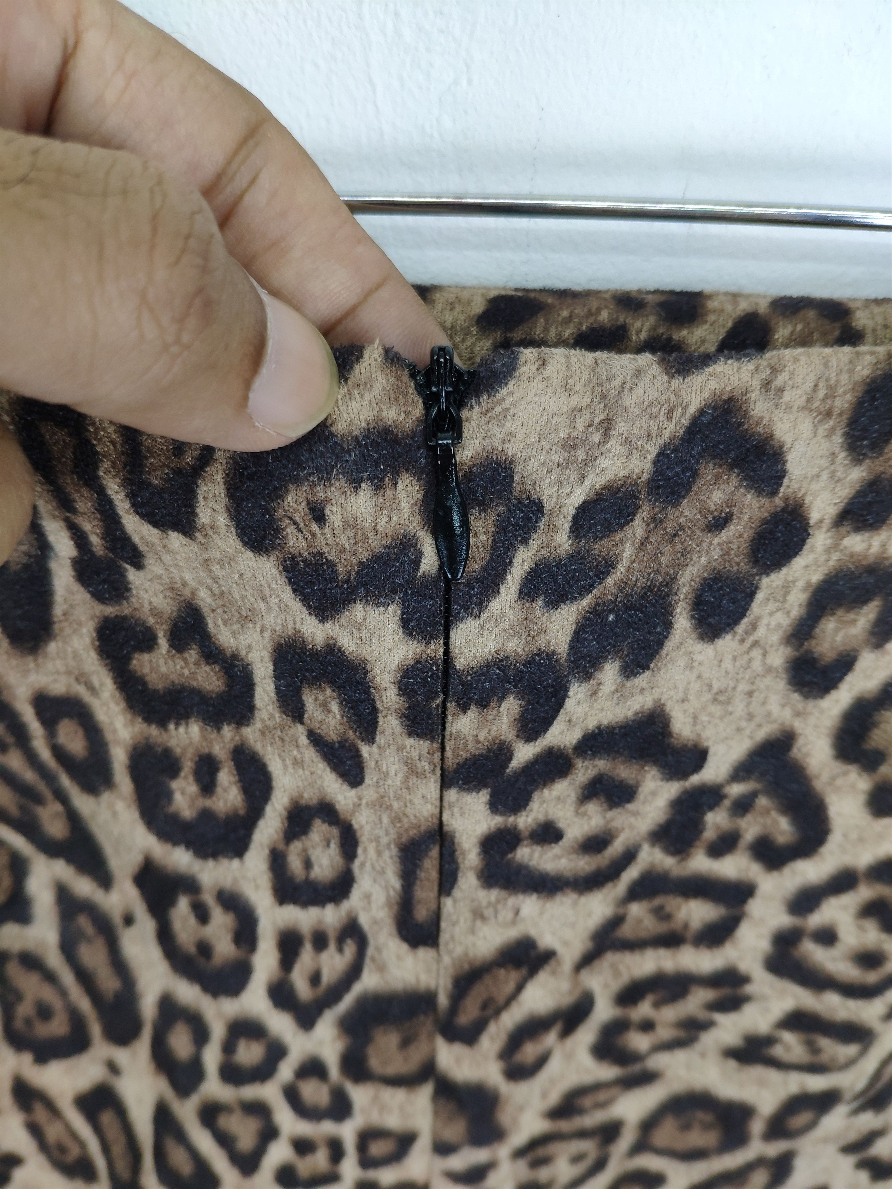 Japanese Brand Vintage Leopard Mini Skirt Fullprint Unbranded Size 26" / US 2 / IT 38 - 7 Thumbnail