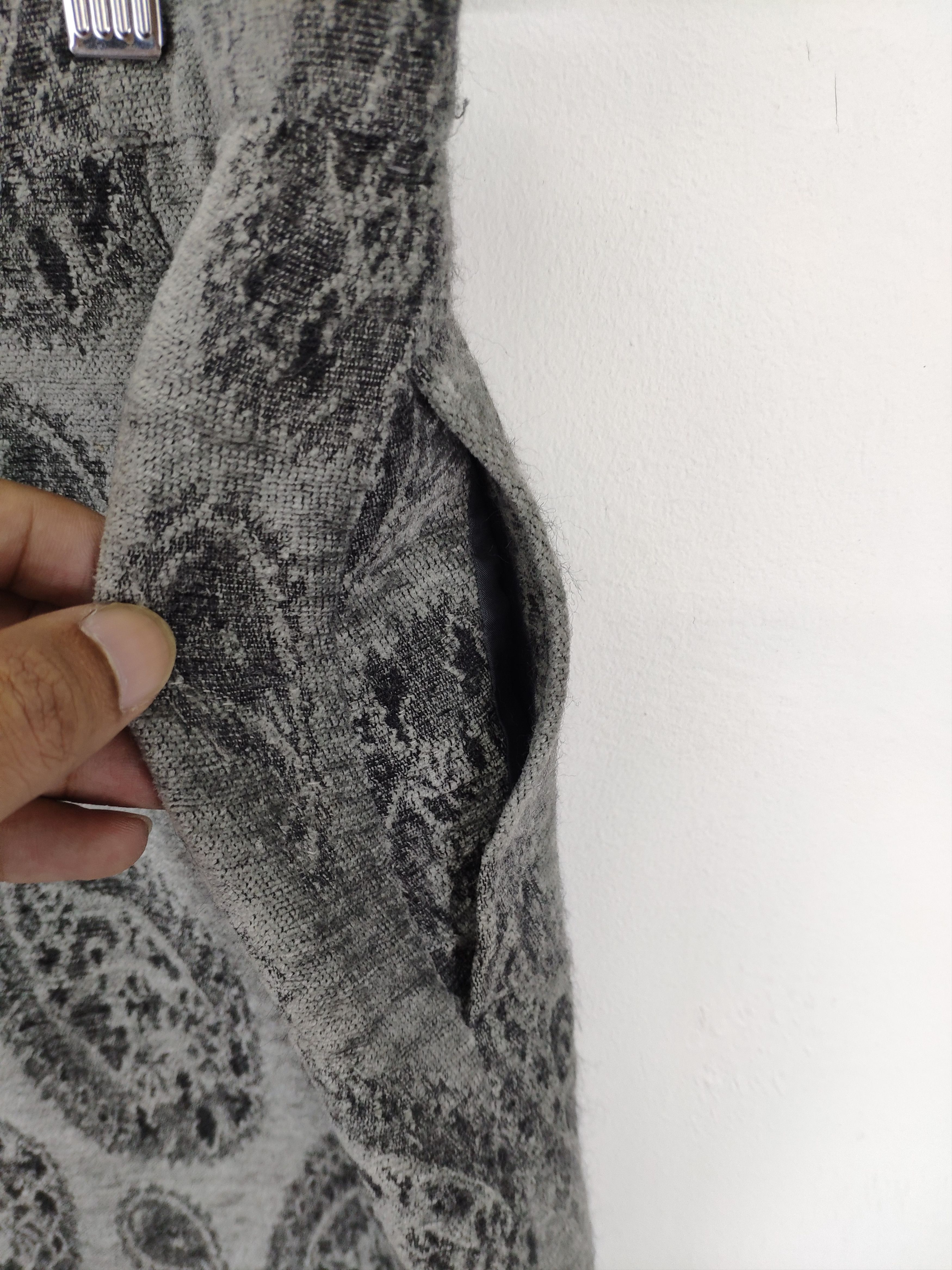 Designer × Ungaro Paris Ungaro Paris Wool Mini Skirt Paisley Style Size 28" / US 6 / IT 42 - 10 Thumbnail