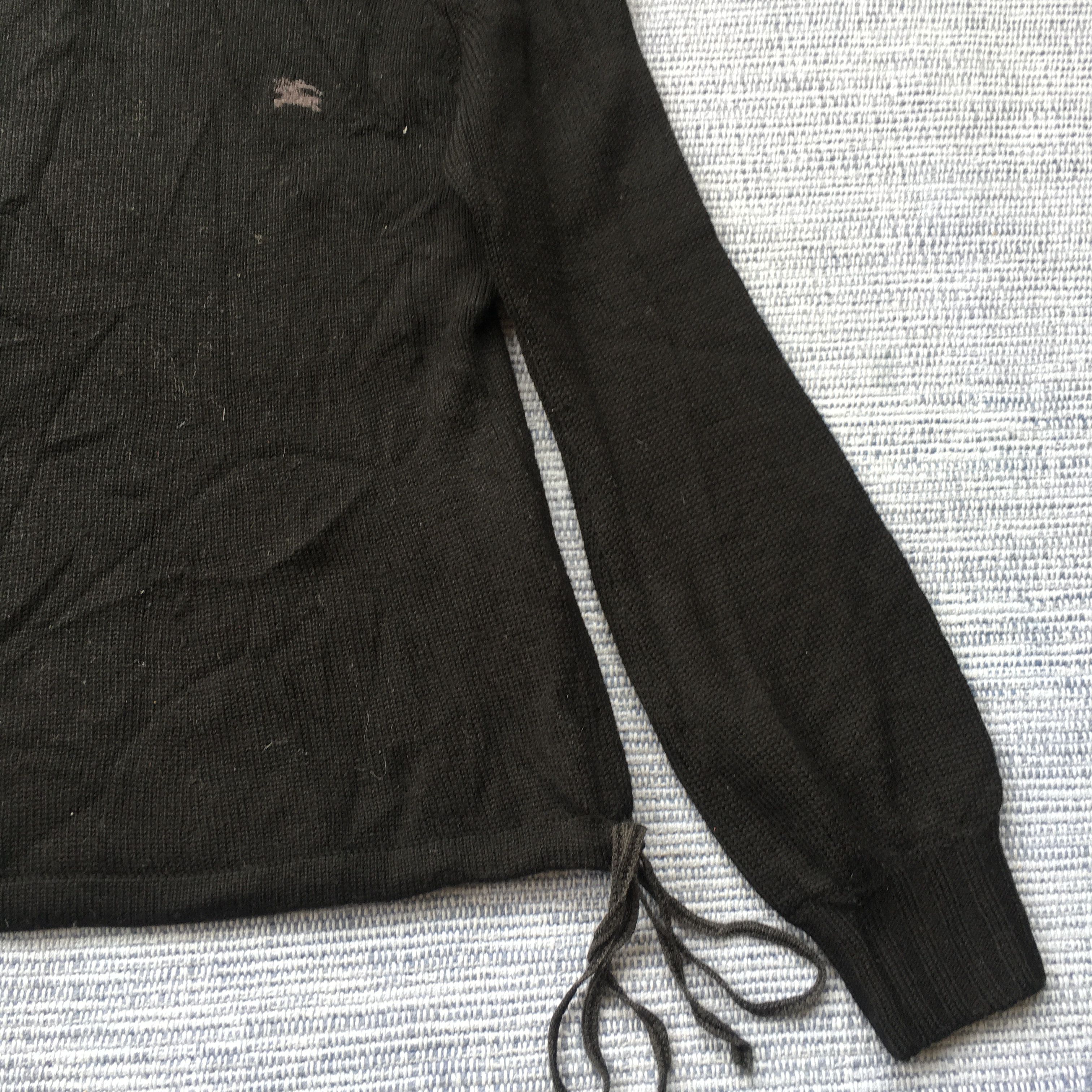 Burberry burberry blue label kniwear Size US M / EU 48-50 / 2 - 3 Thumbnail